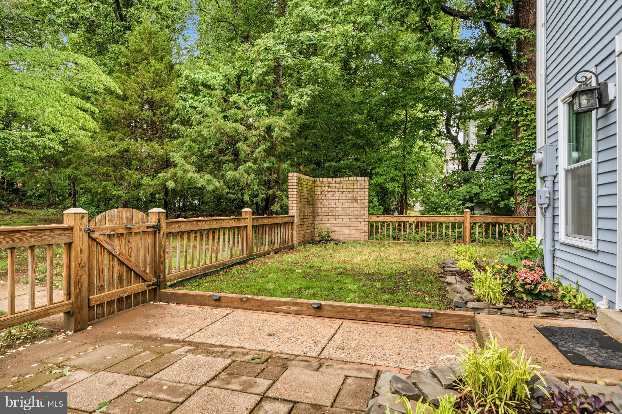 SUNSET RIDGE - Residential