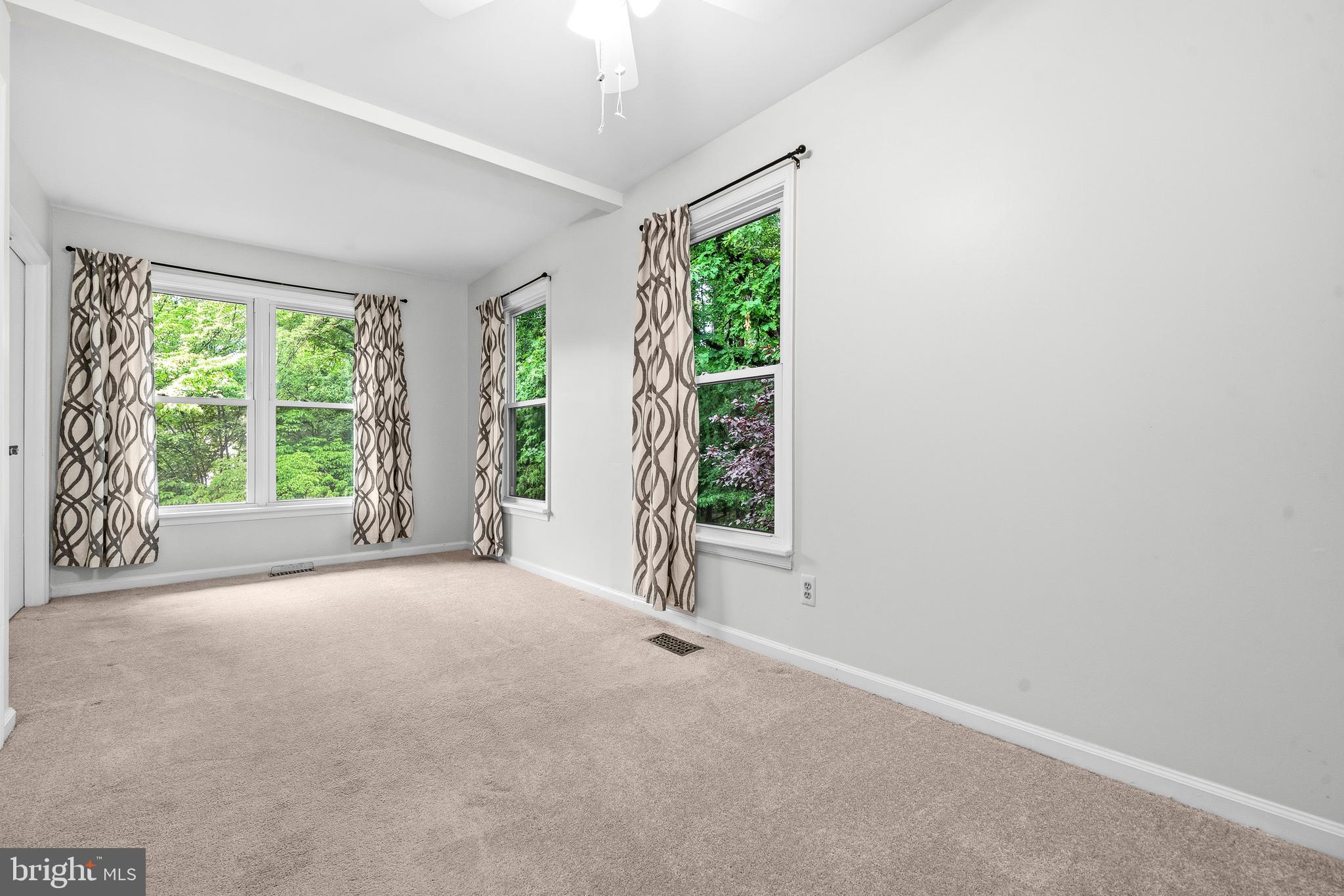 SUNSET RIDGE - Residential