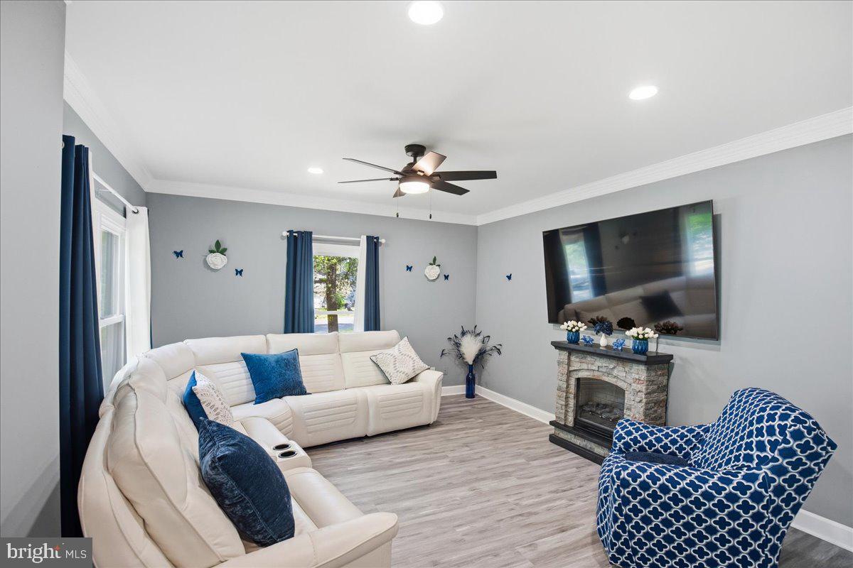 ESSEX SOUTH - Residential