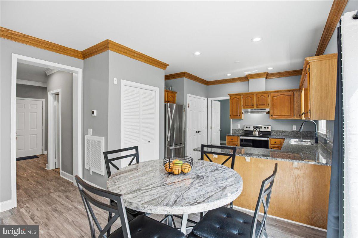 ESSEX SOUTH - Residential