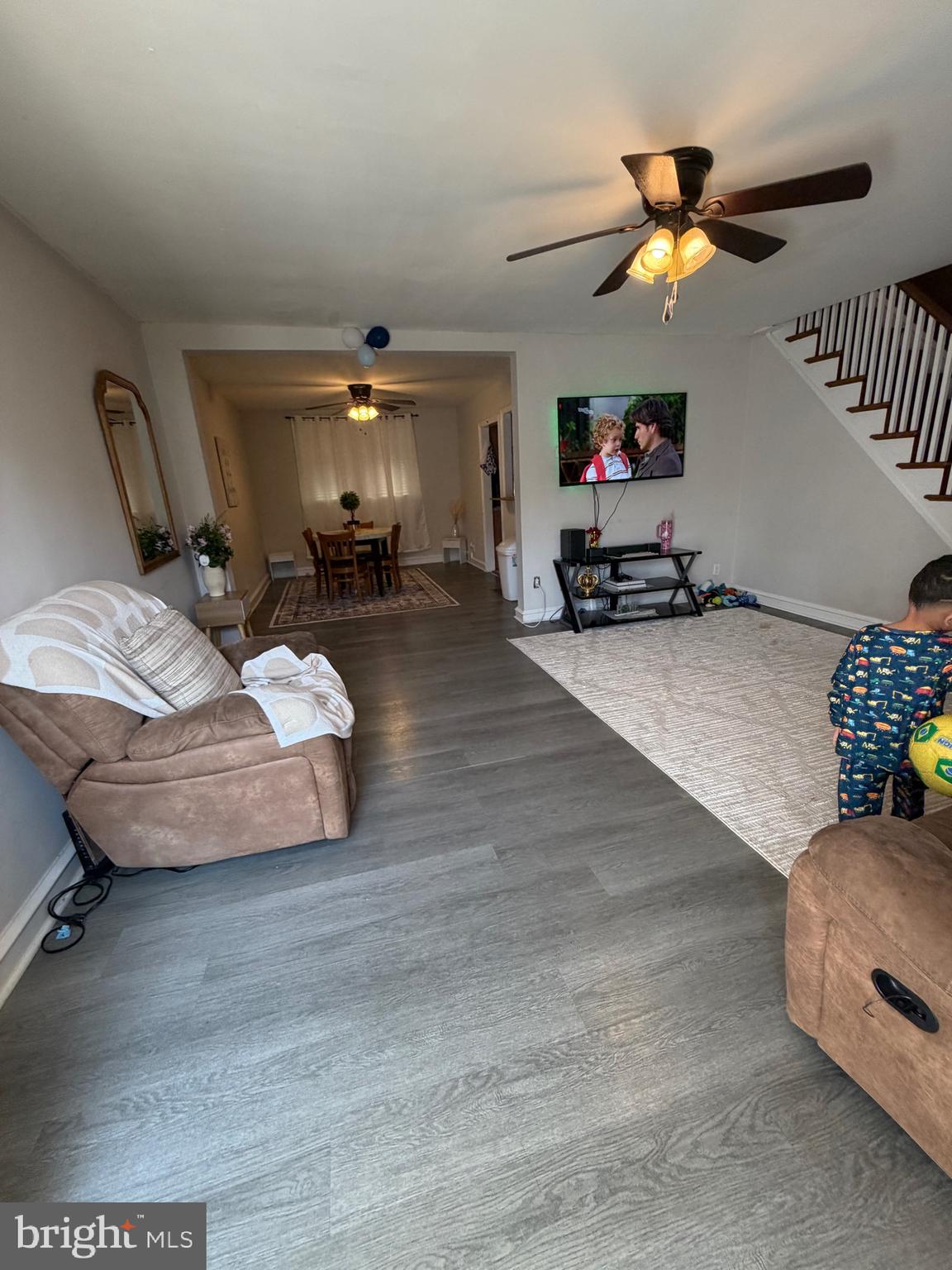 MAYFAIR - Residential