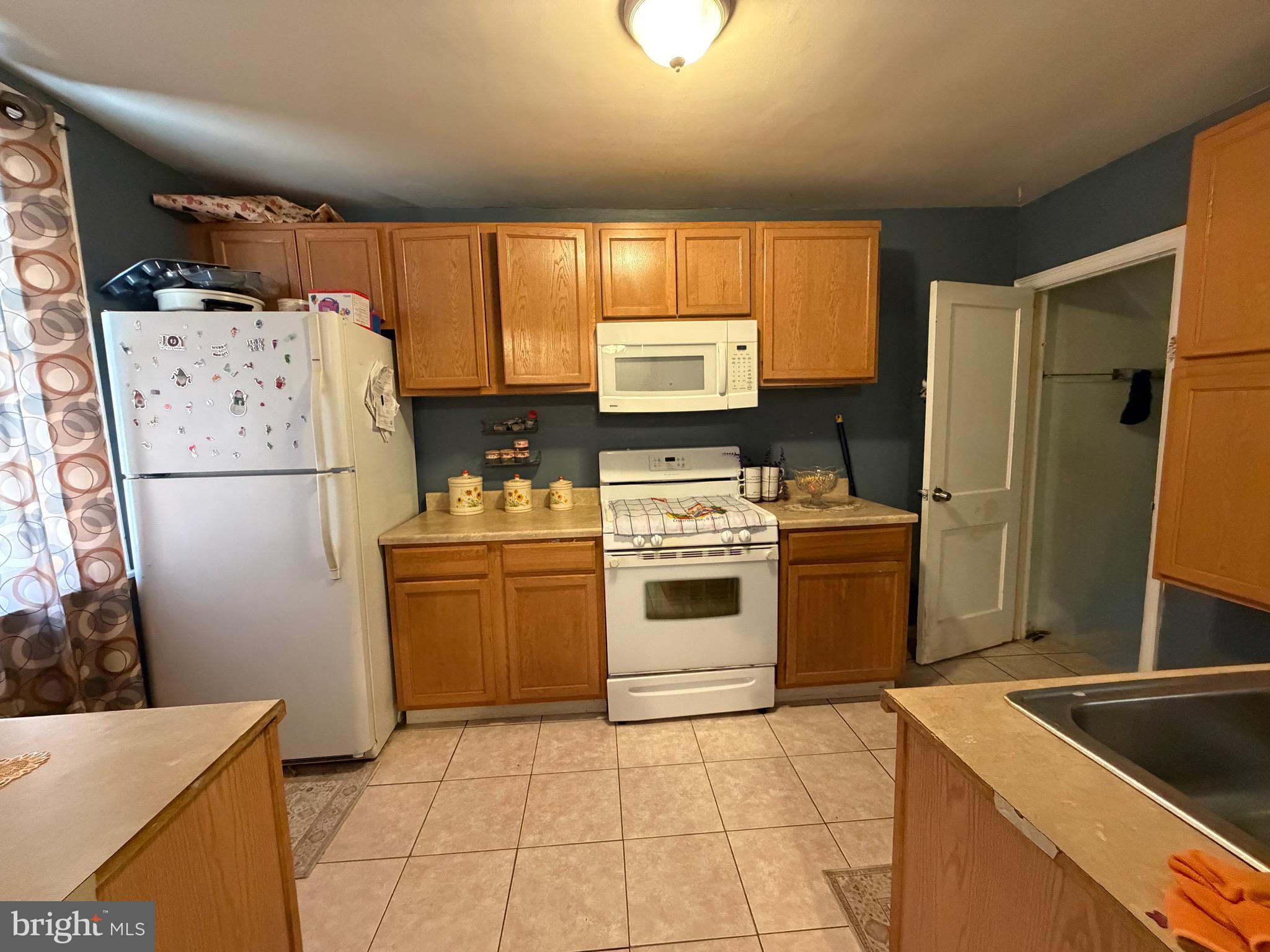 MAYFAIR - Residential