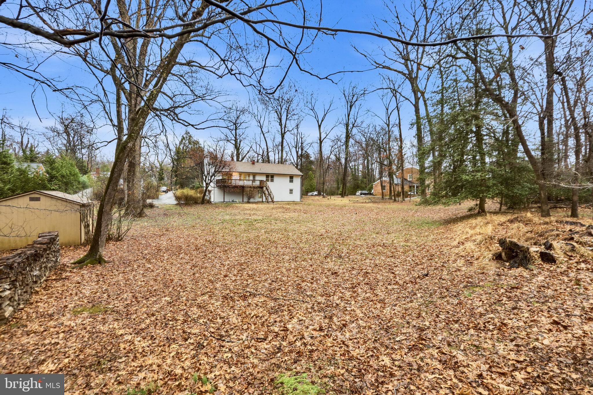 VALE SPRING WOODS - Residential