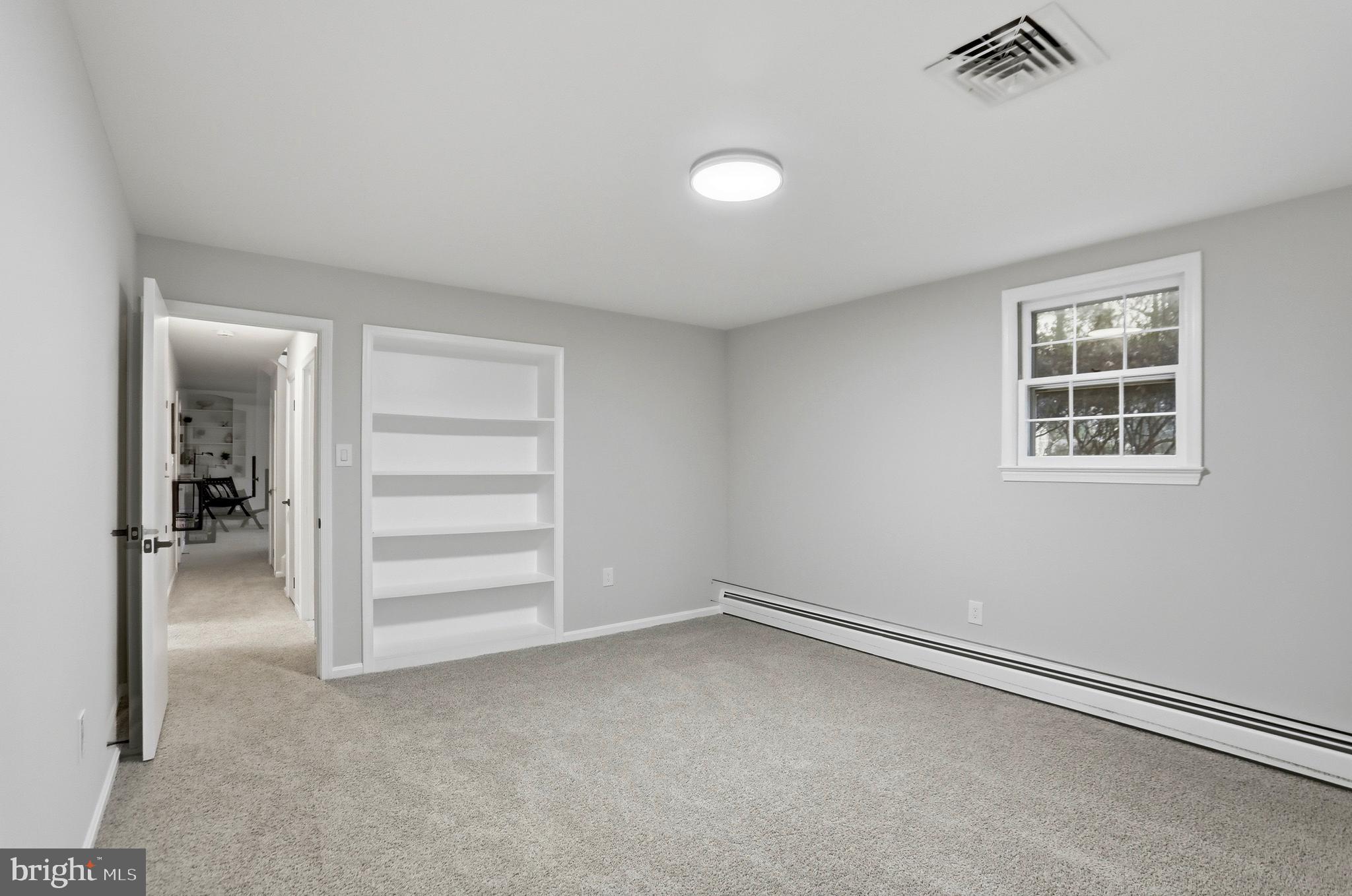 VALE SPRING WOODS - Residential