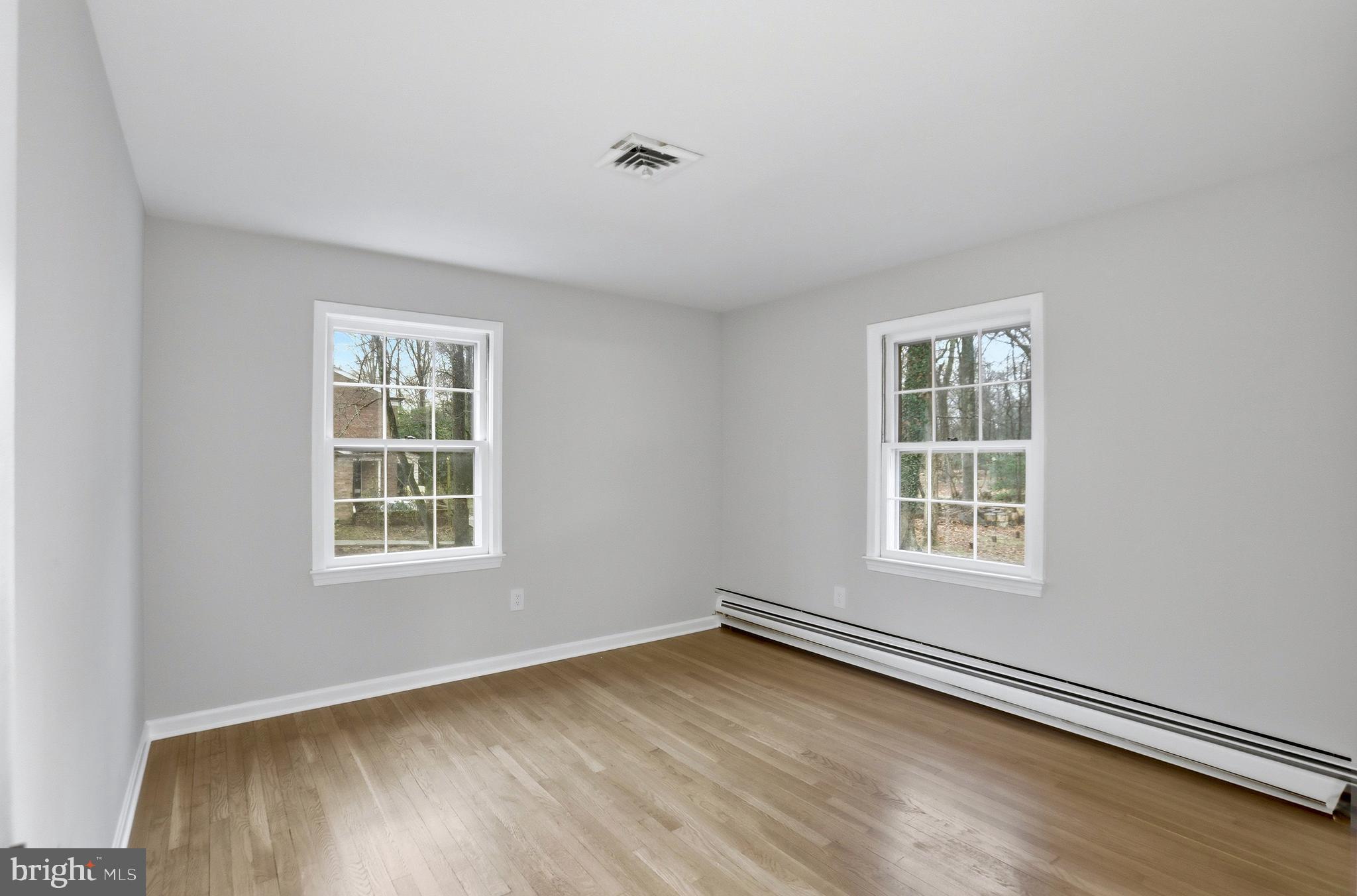 VALE SPRING WOODS - Residential