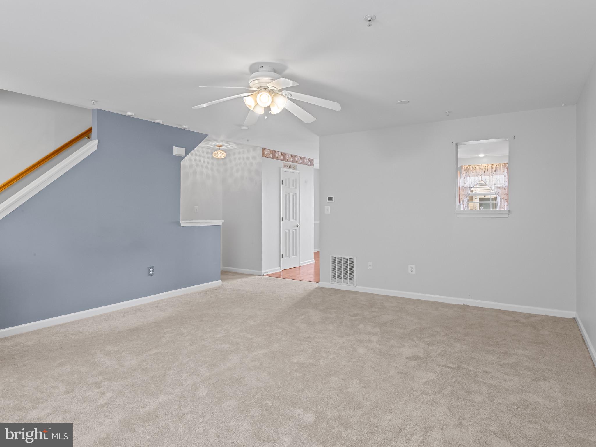 CROMWELL FOUNTAIN - Residential Lease