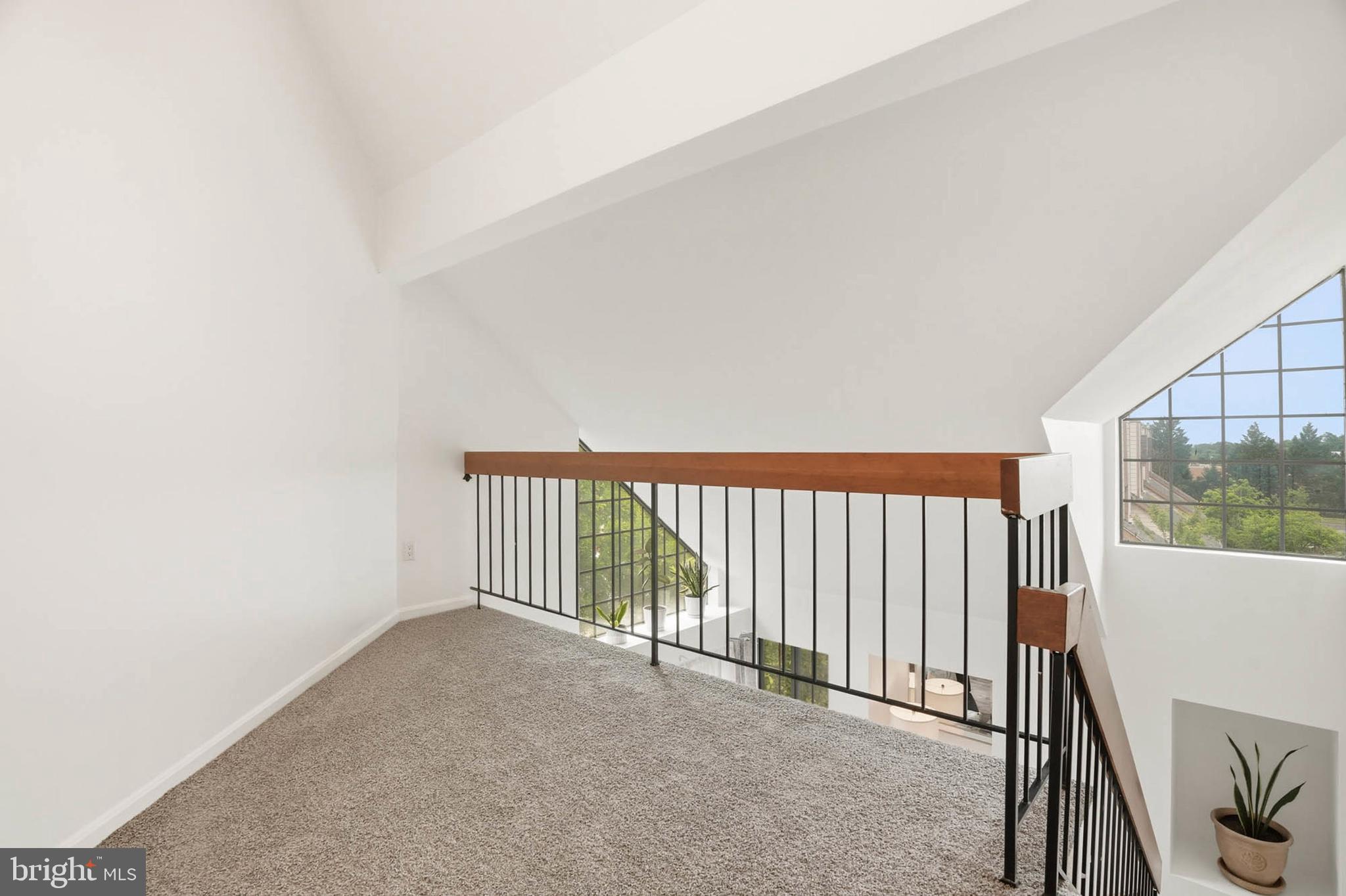 THE TIERS OF LAUREL LAKE - Residential