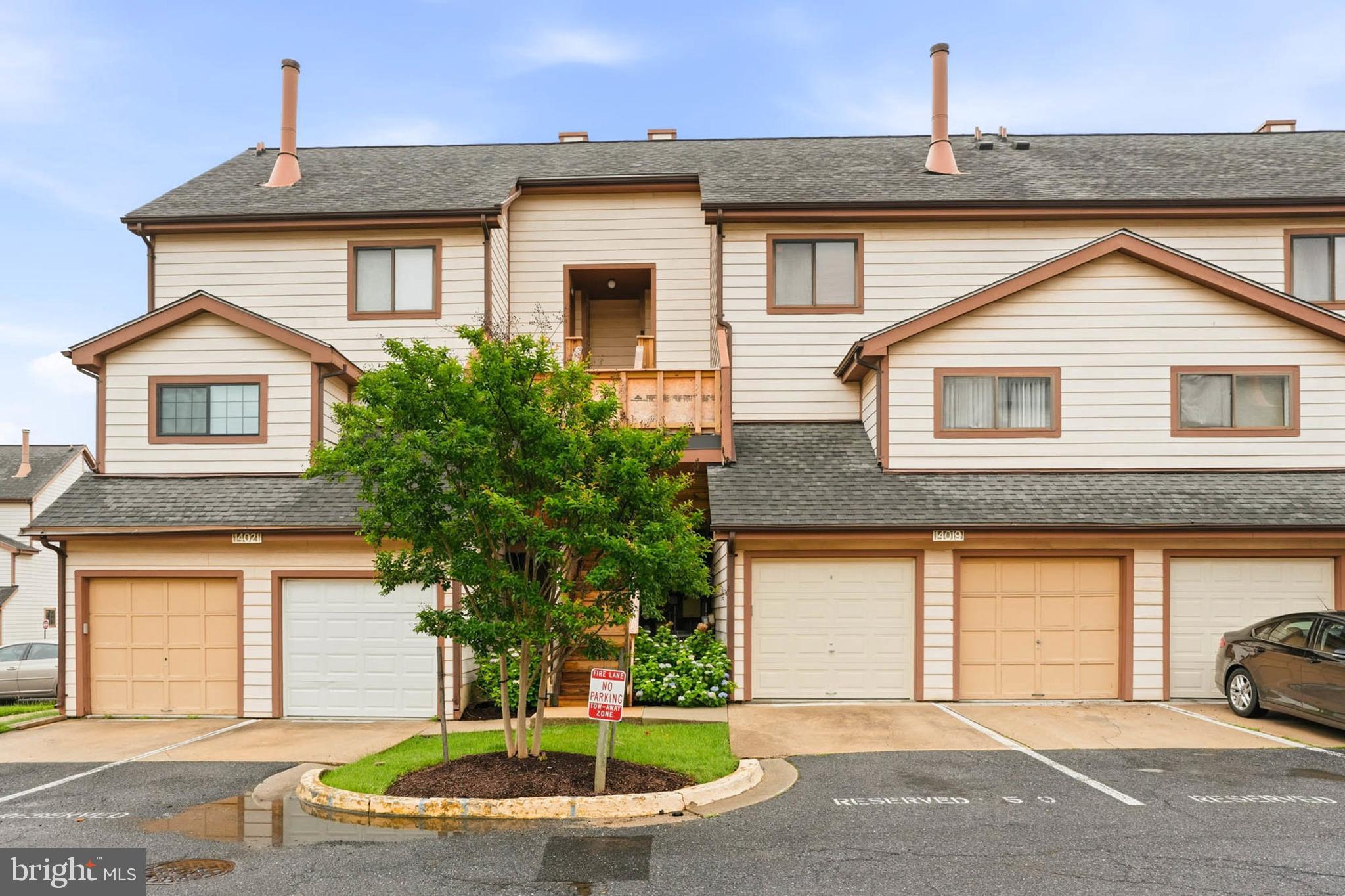 THE TIERS OF LAUREL LAKE - Residential