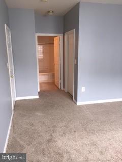 WOODLAND LAKE CONDO - Residential