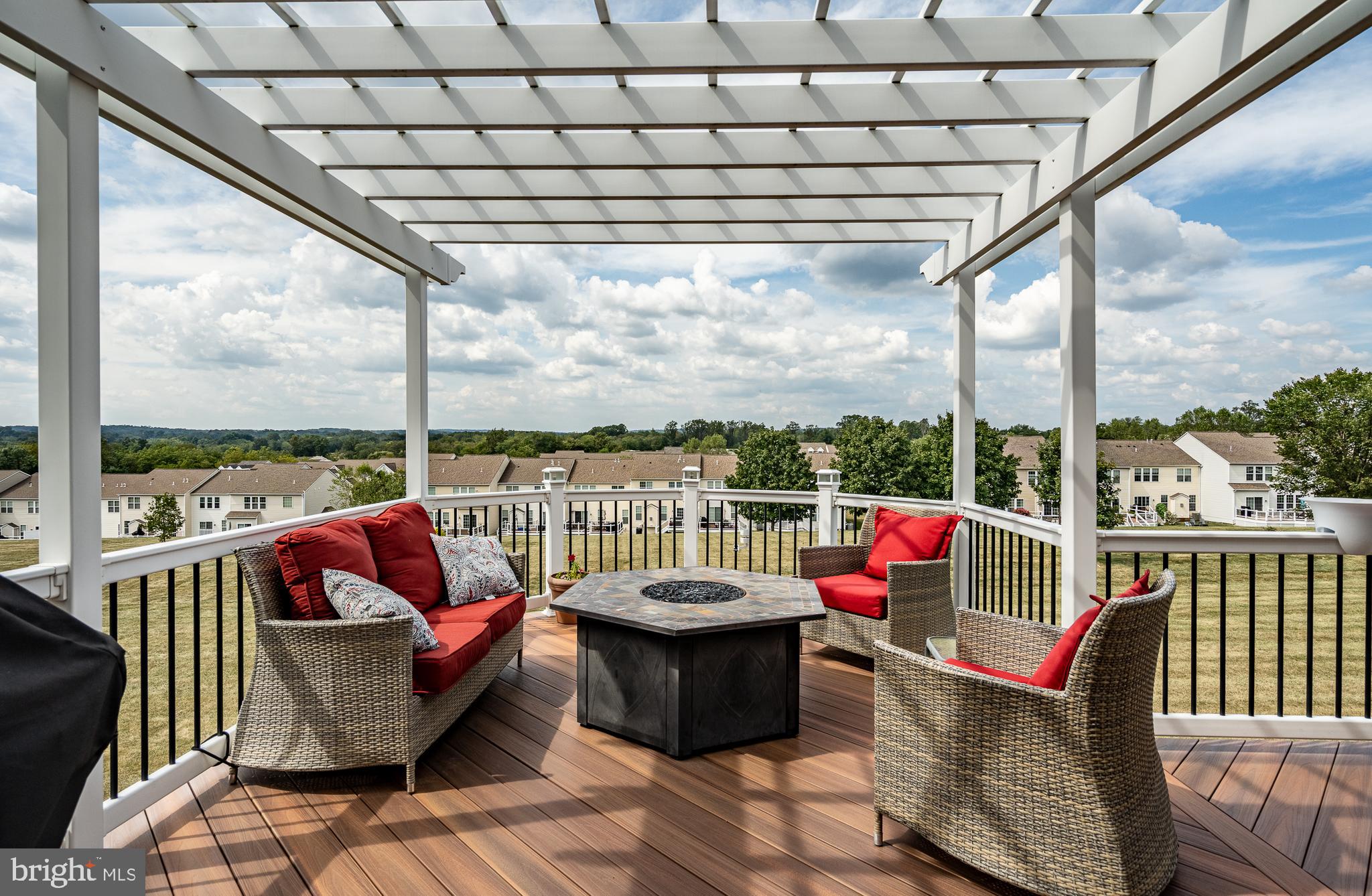 216 N CALDWELL CIRCLE