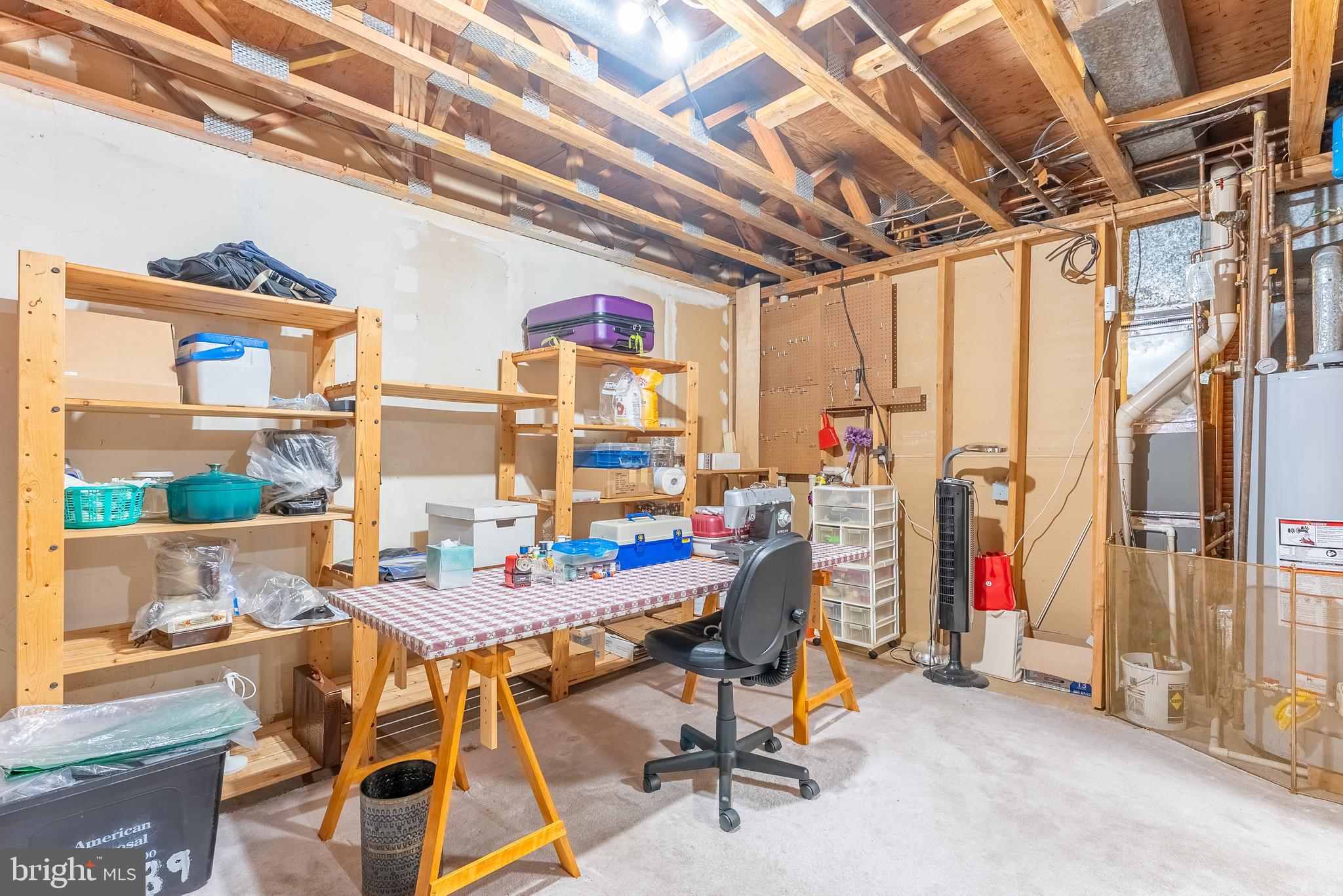 CIRCLE WOODS - Residential