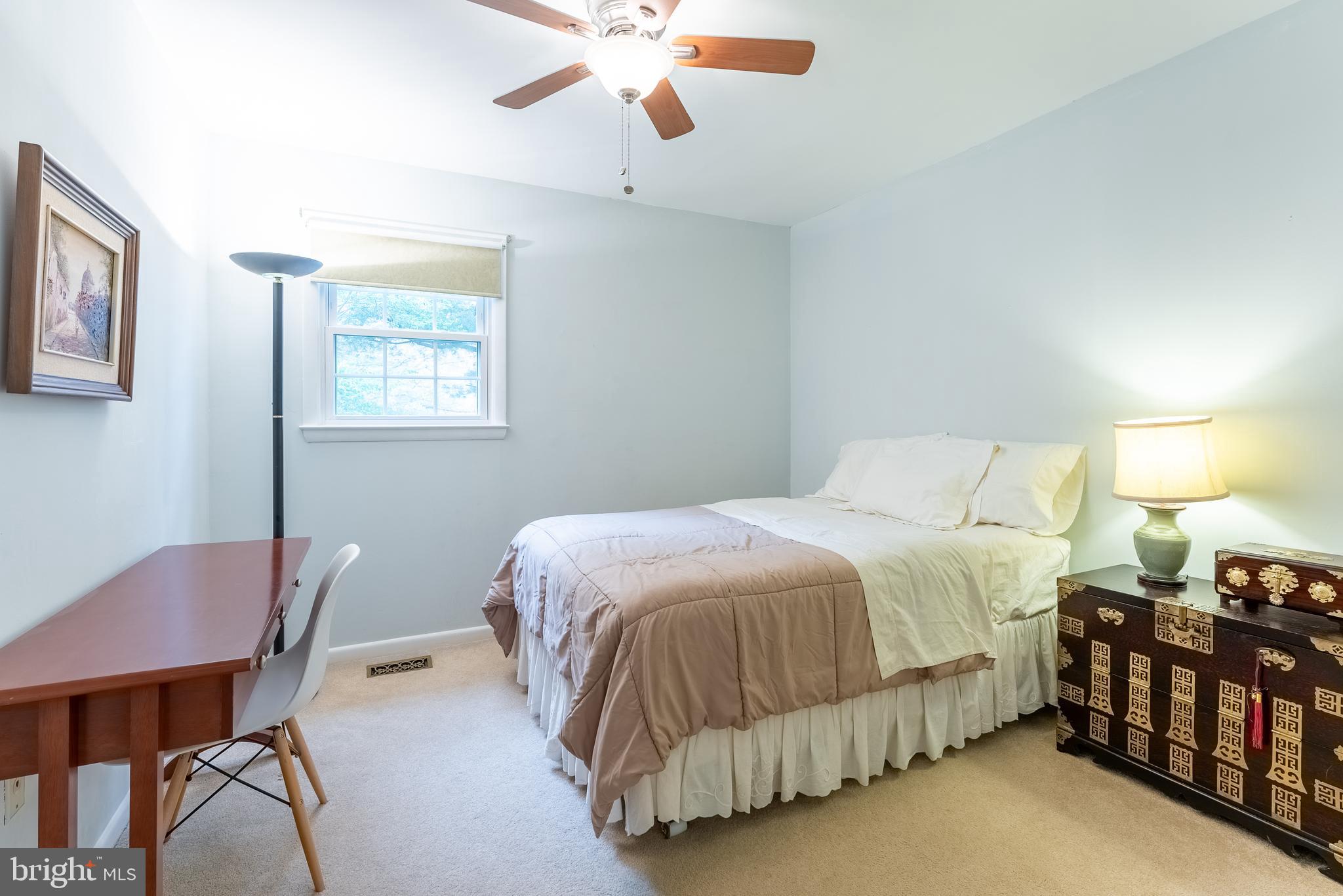 CIRCLE WOODS - Residential