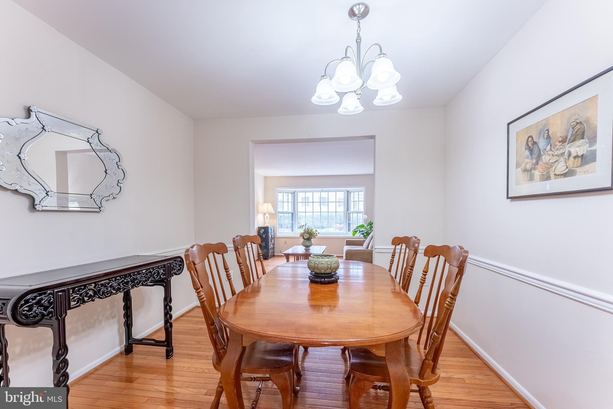 CIRCLE WOODS - Residential