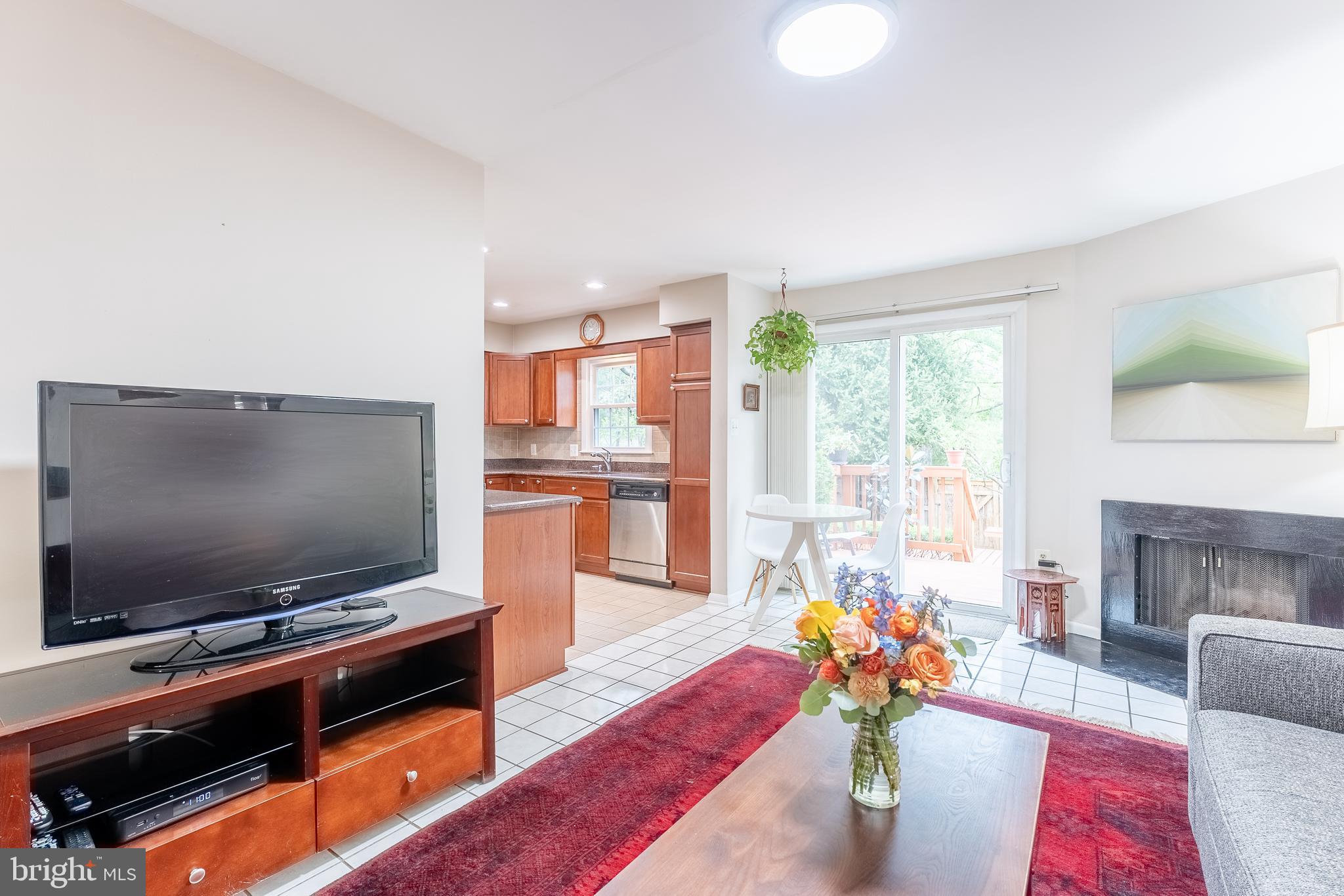 CIRCLE WOODS - Residential