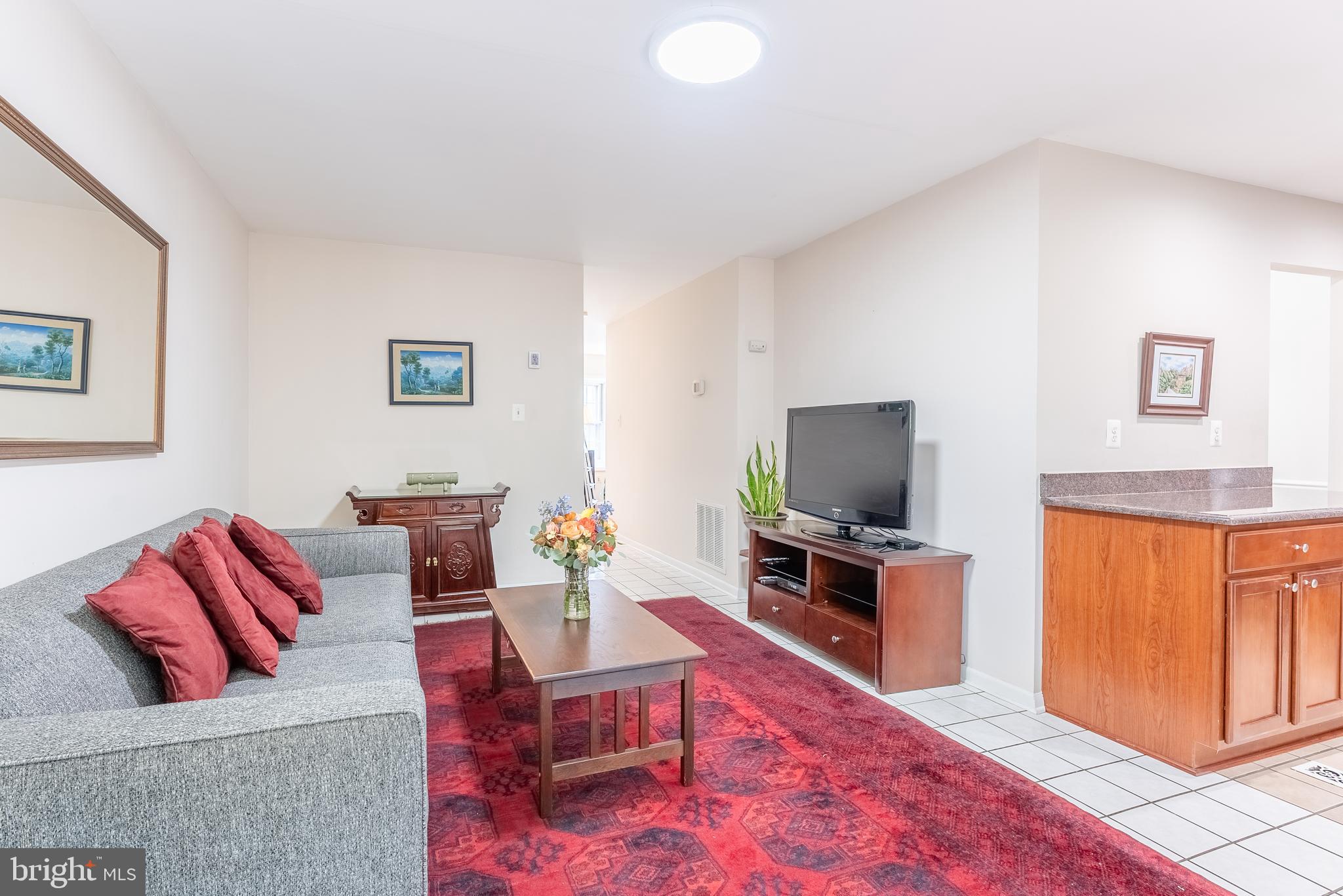 CIRCLE WOODS - Residential