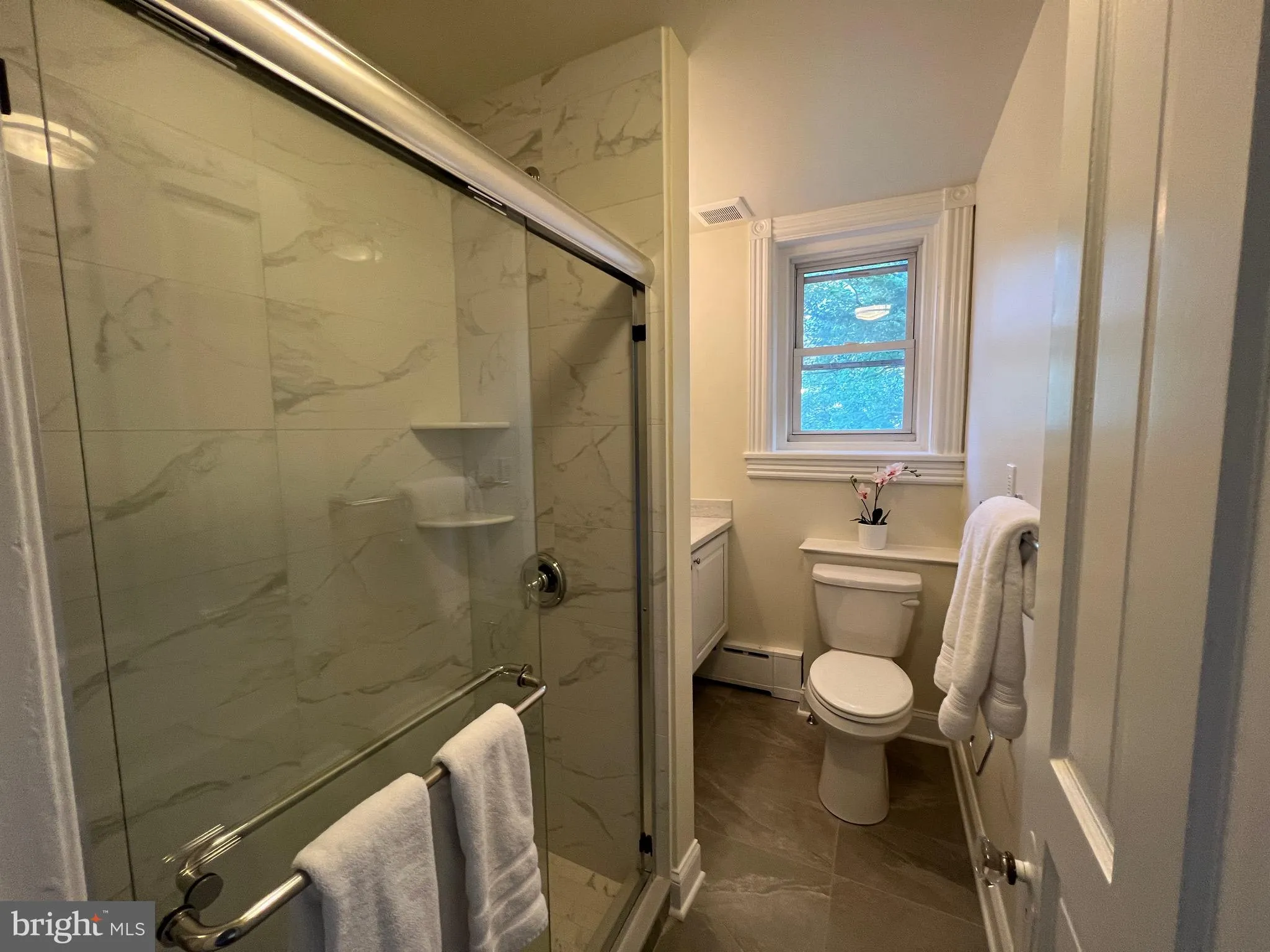 Haverford, Pennsylvania 19041, United States, 3 Bedrooms Bedrooms, ,2 BathroomsBathrooms,Residential,Contingent,235554