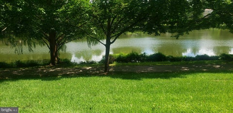 Photo of 2978 Yarling Court #2978, FALLS CHURCH, VA 22042 (MLS # VAFX2339044)