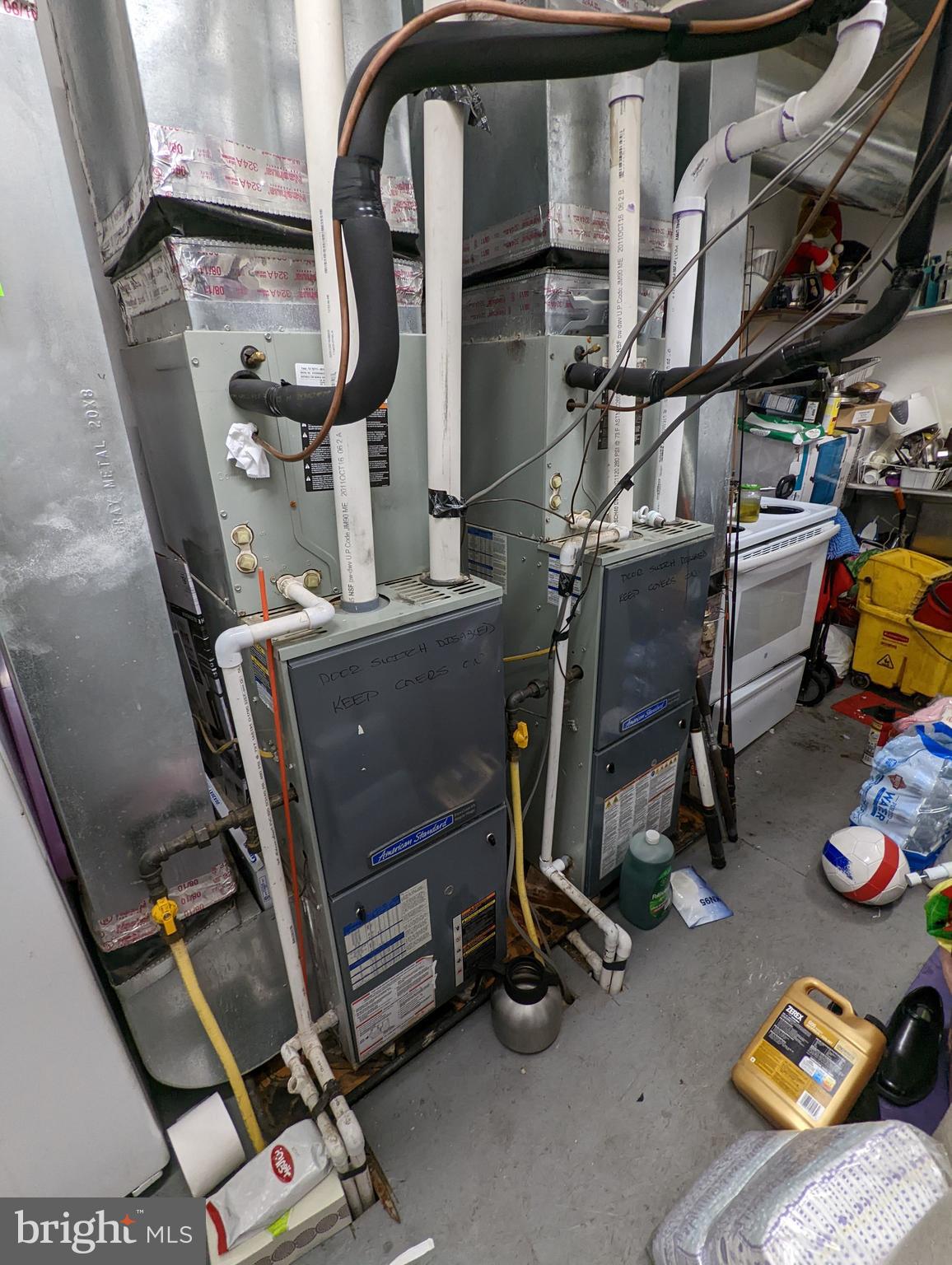 HIGHLANDTOWN - Residential Income