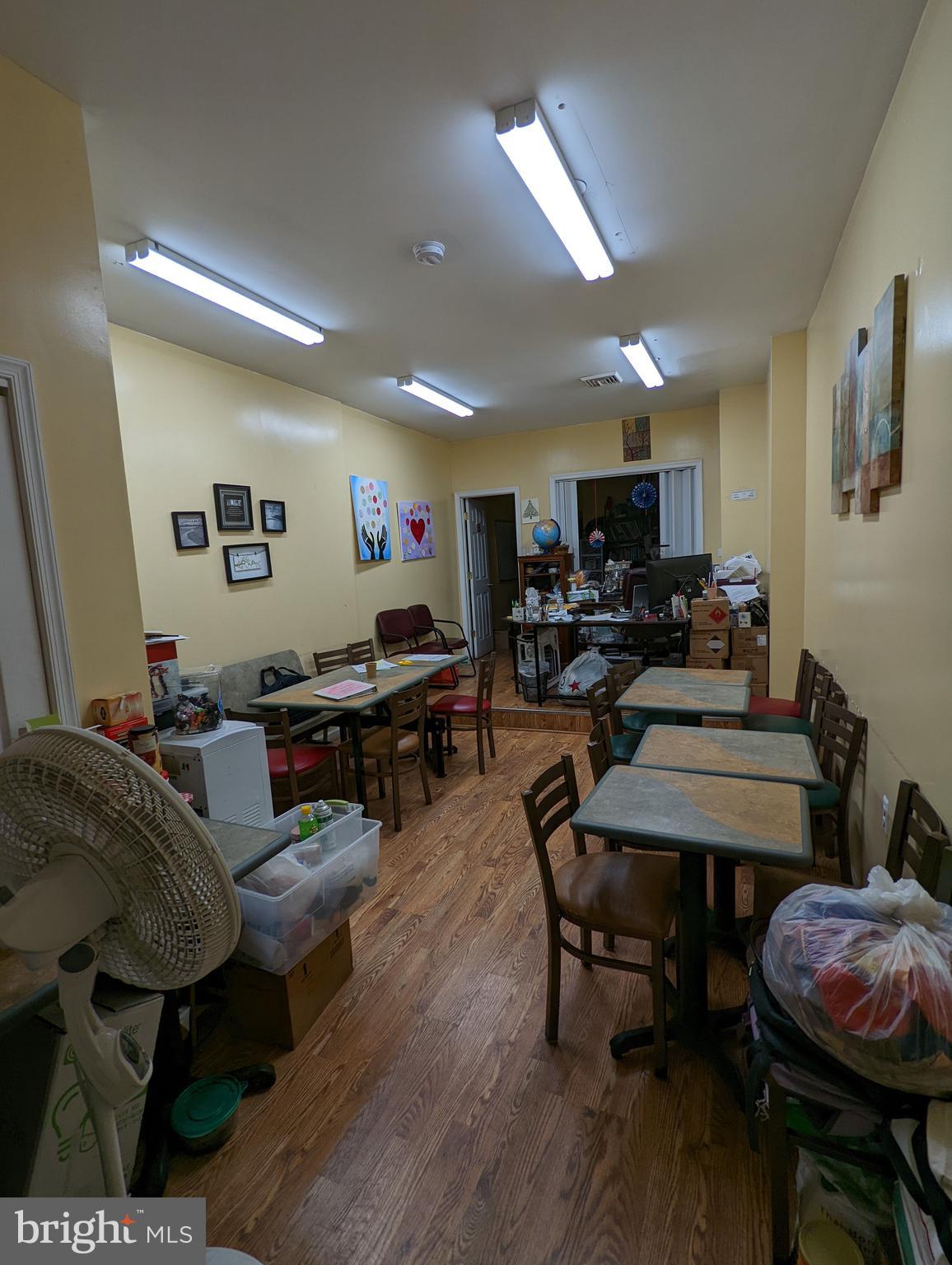 HIGHLANDTOWN - Residential Income