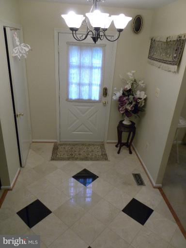 KINGS PARK WEST - Residential Lease