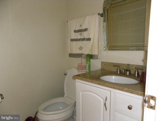 KINGS PARK WEST - Residential Lease