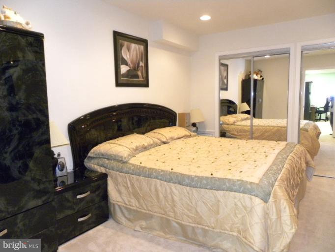 KINGS PARK WEST - Residential Lease