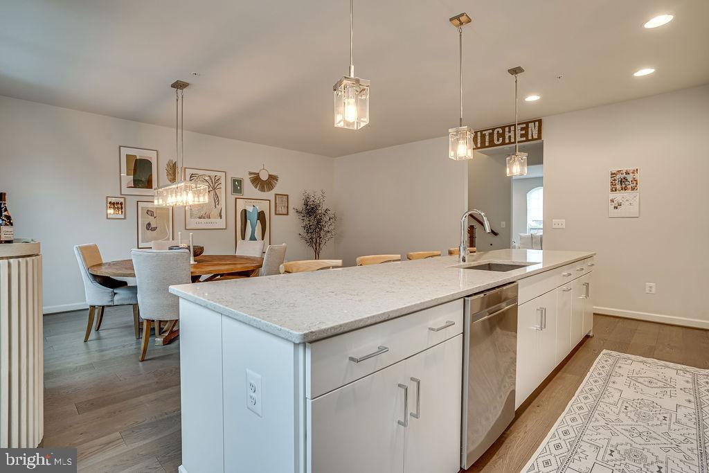 POTOMAC OVERLOOK CONDO - Residential