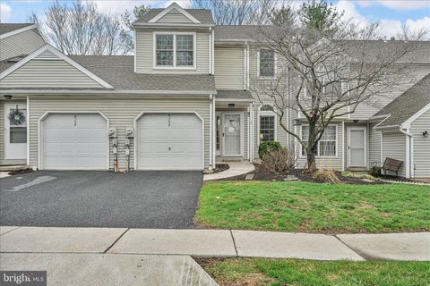 6106 SPRING KNOLL DRIVE HARRISBURG PA 17111