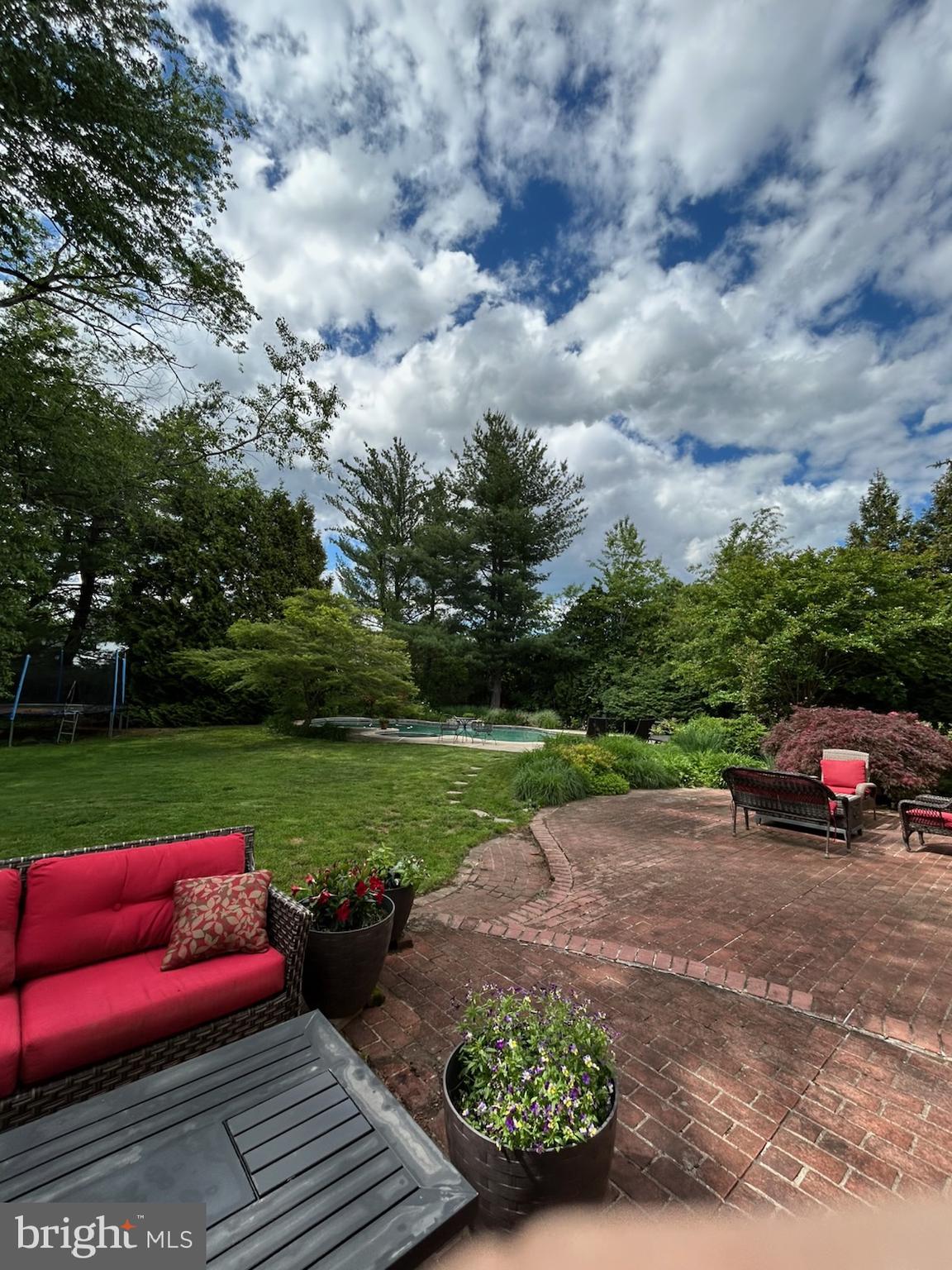 DUBLIN CROSSING - Residential