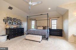 DUBLIN CROSSING - Residential