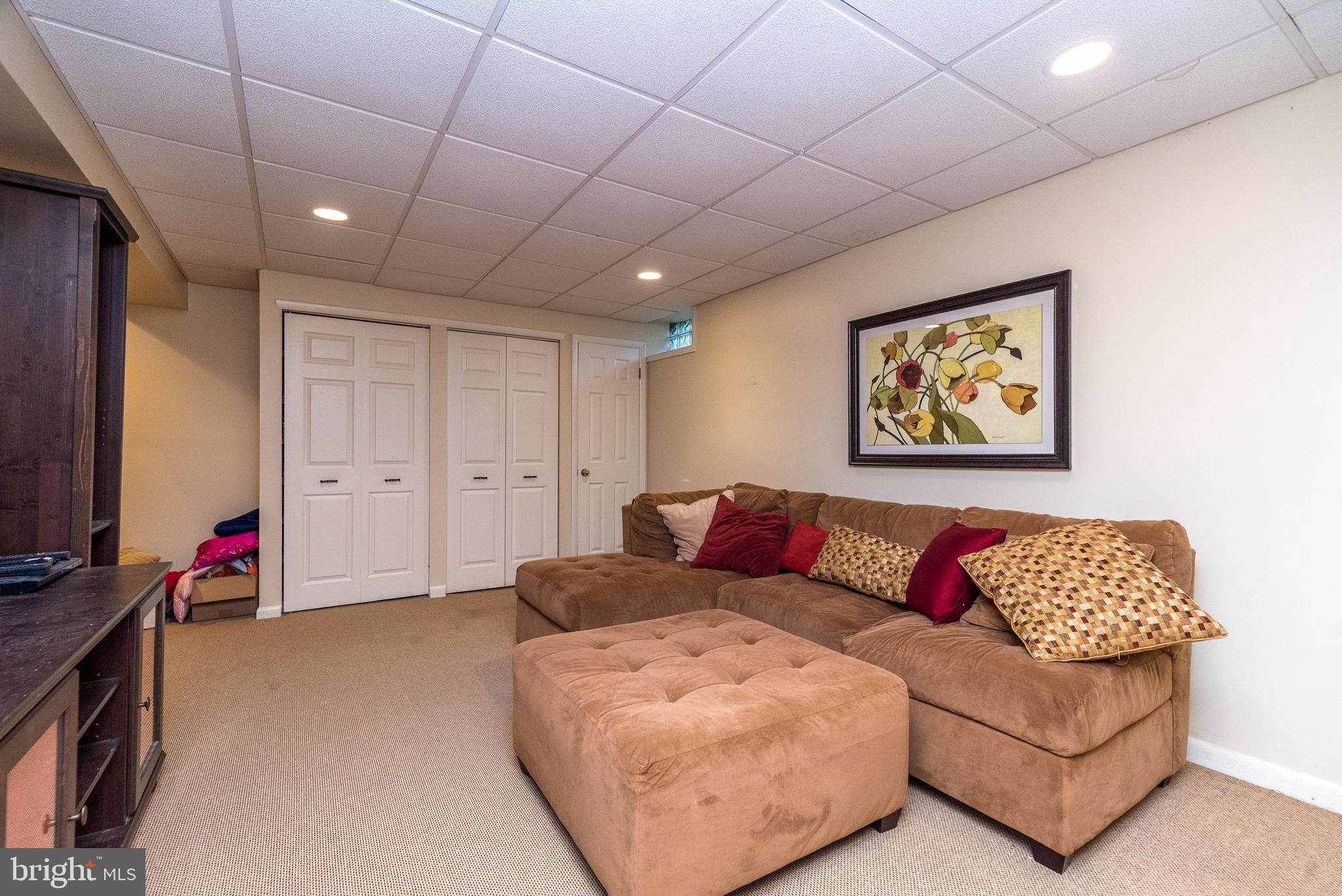 DUBLIN CROSSING - Residential