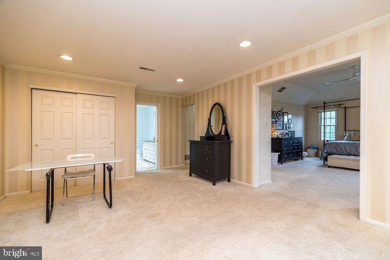 DUBLIN CROSSING - Residential