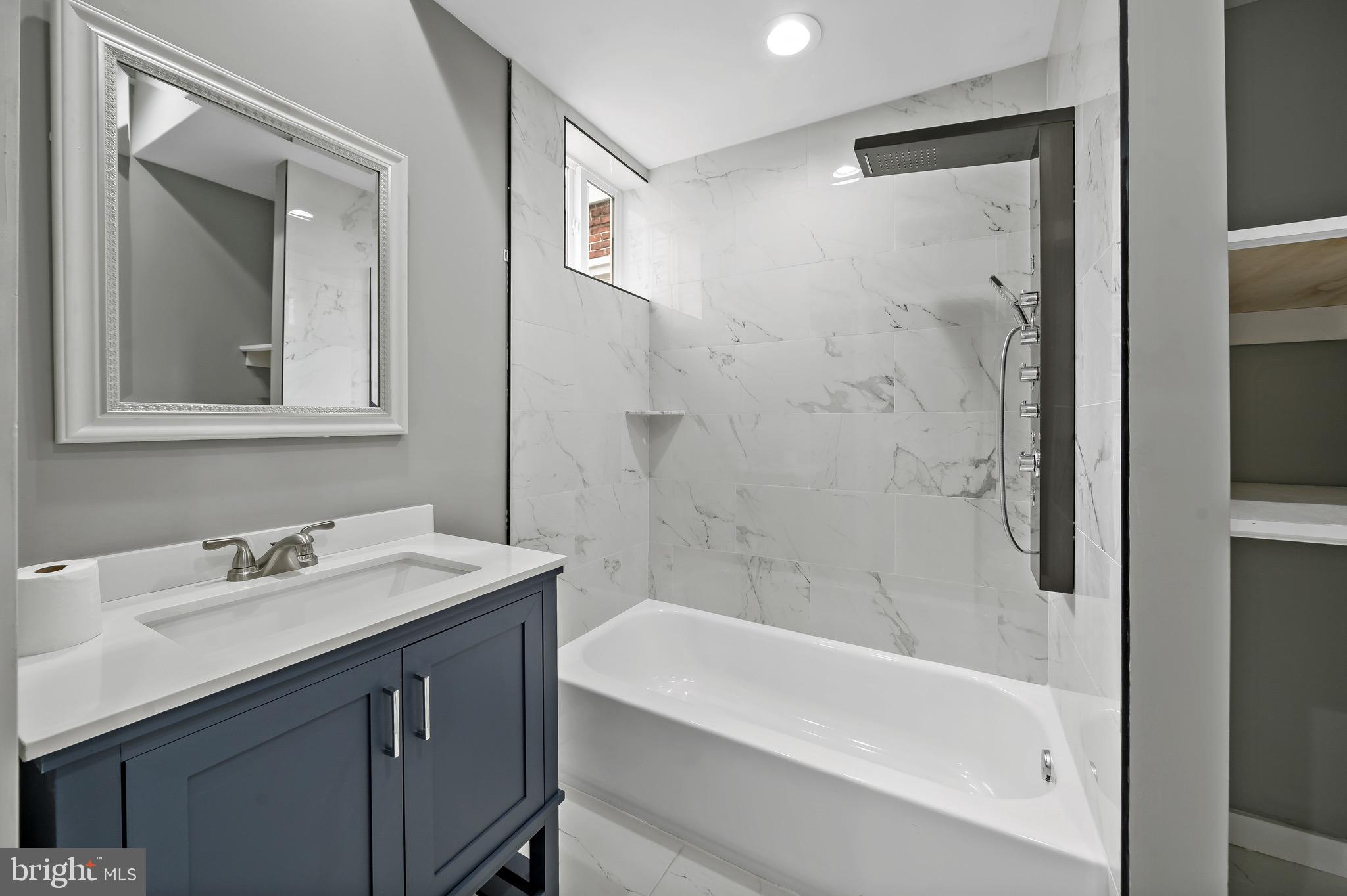 STRAWBERRY MANSION - Residential