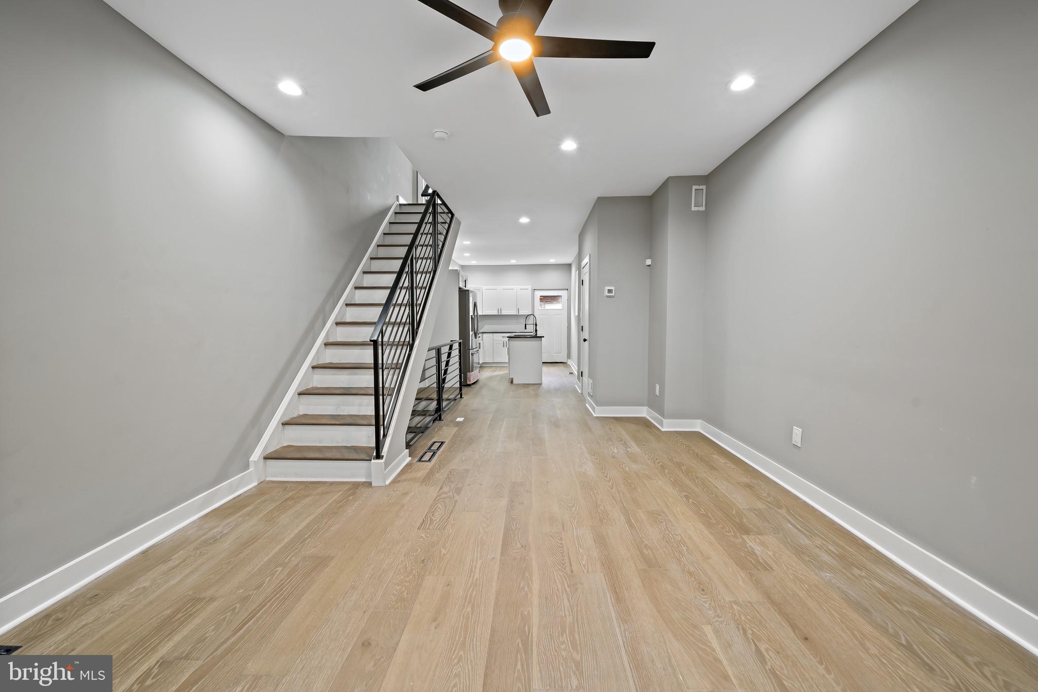 STRAWBERRY MANSION - Residential