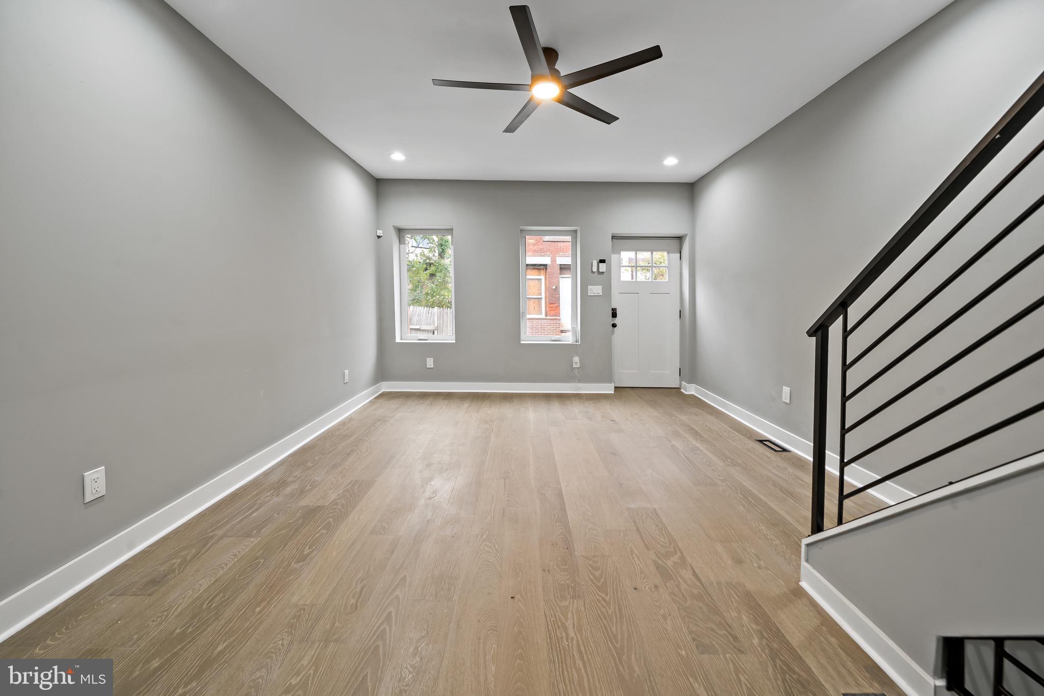 STRAWBERRY MANSION - Residential