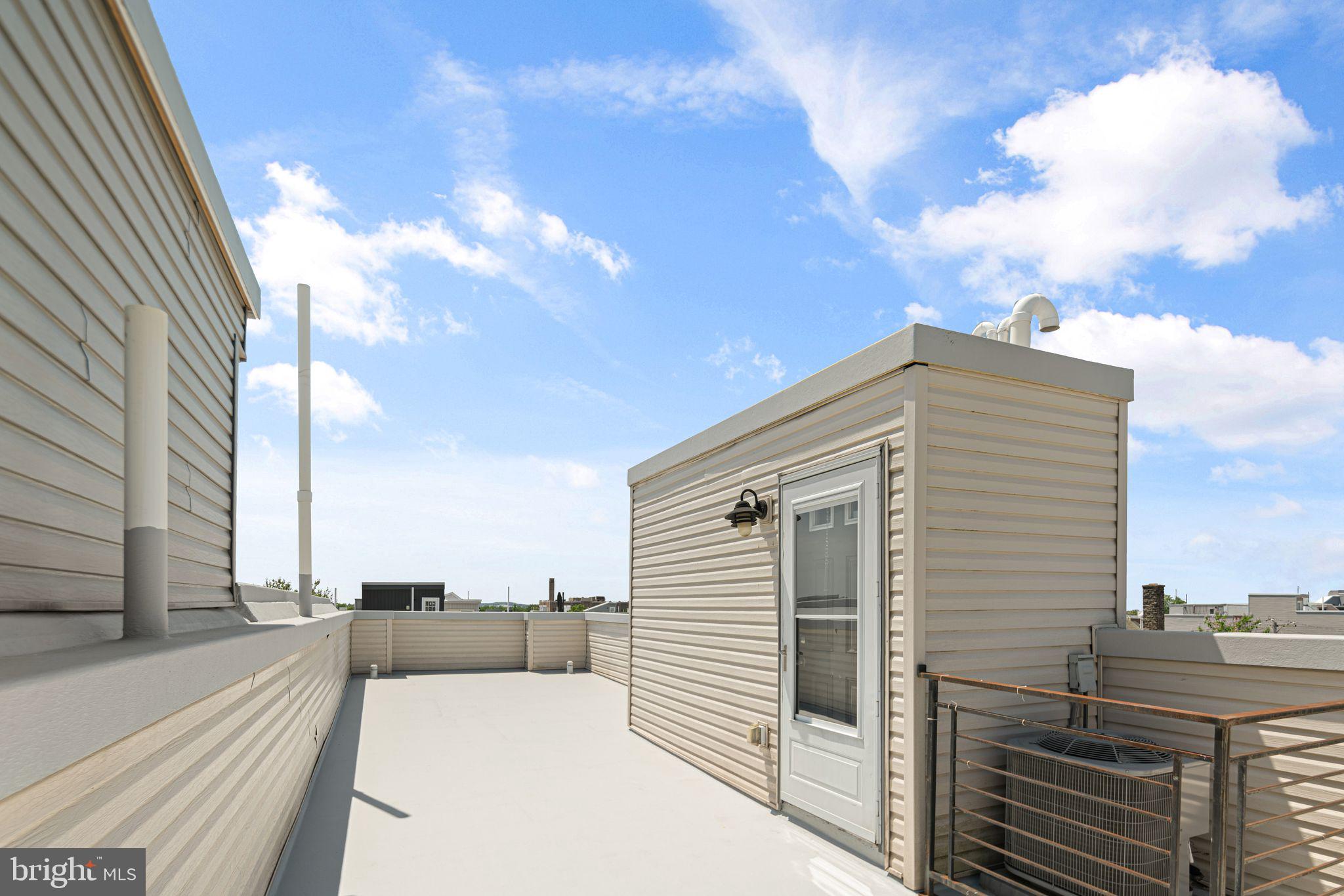 POINT BREEZE - Residential