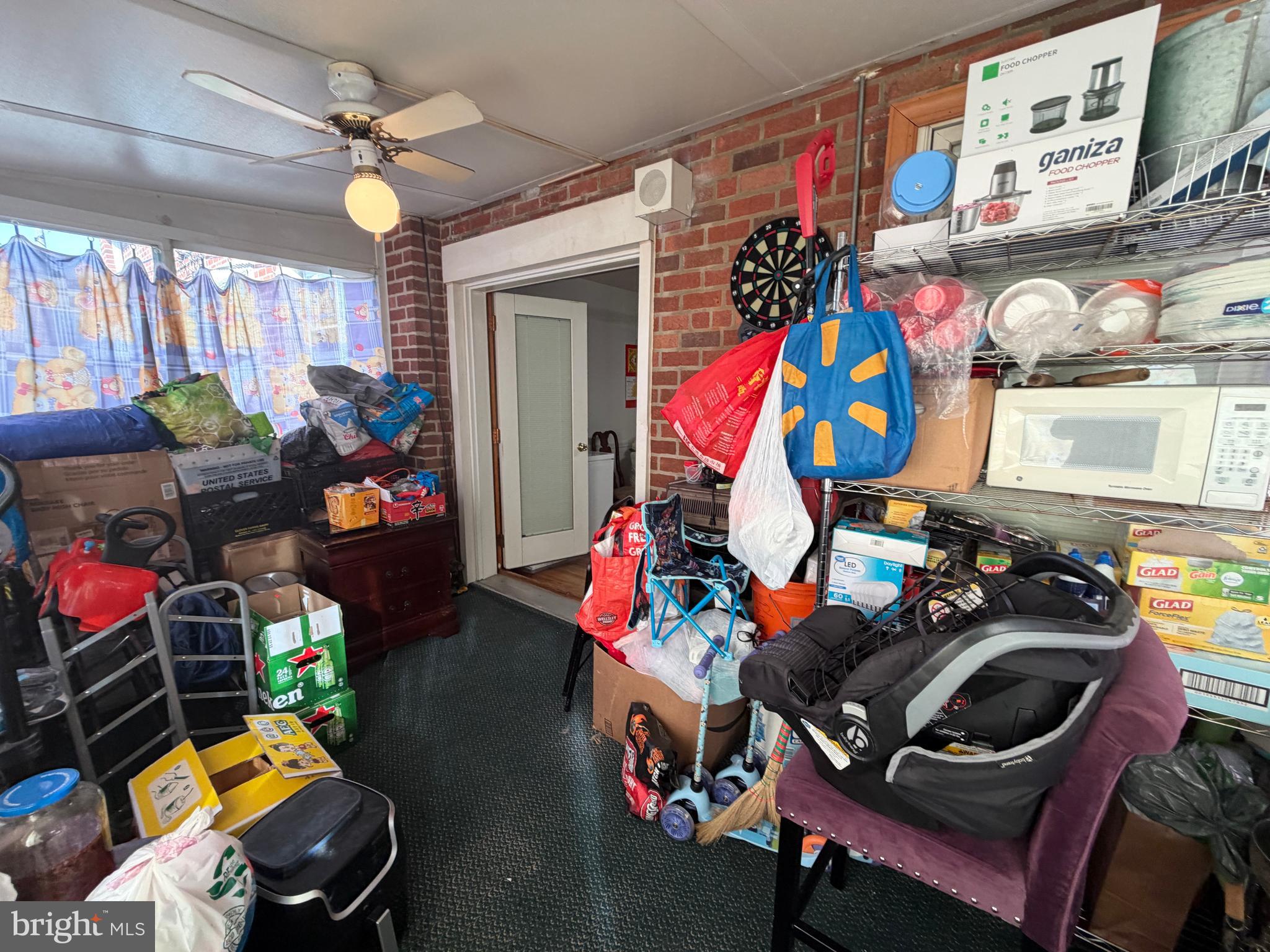 LAWNCREST - Residential