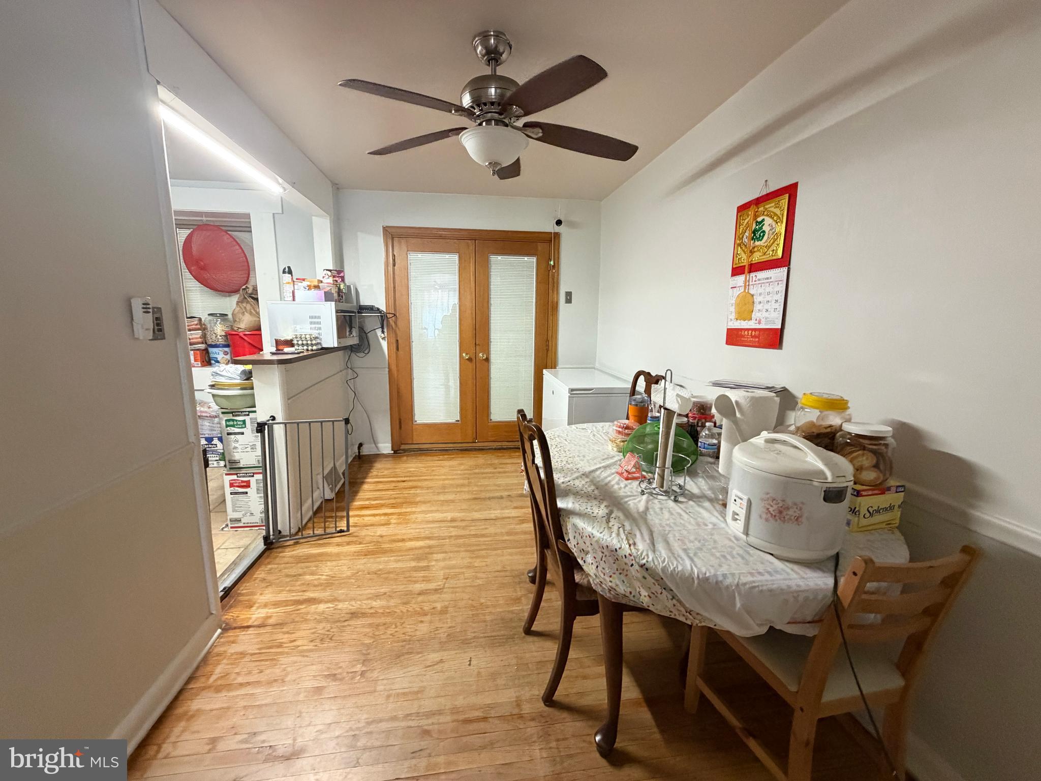 LAWNCREST - Residential