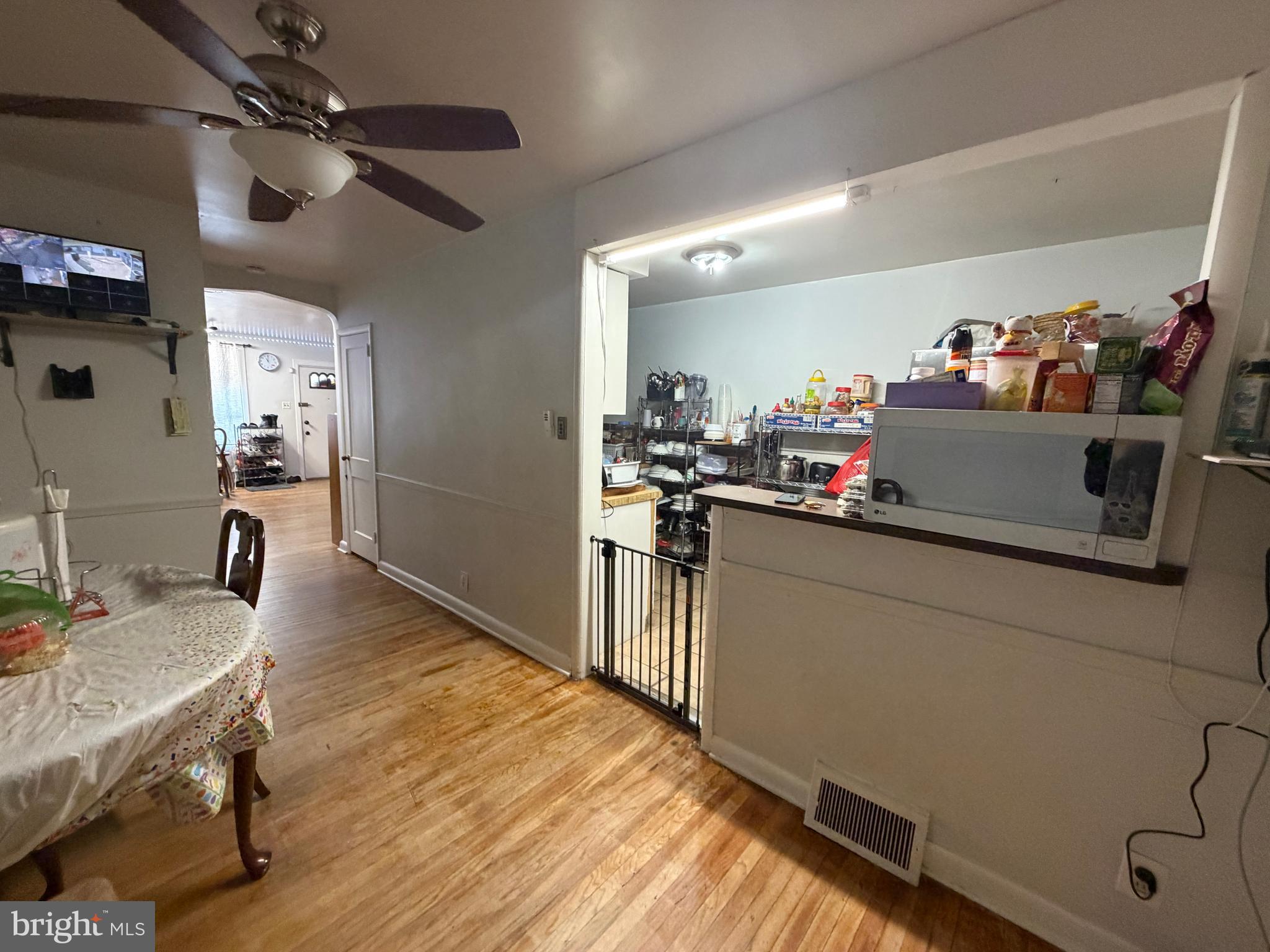 LAWNCREST - Residential