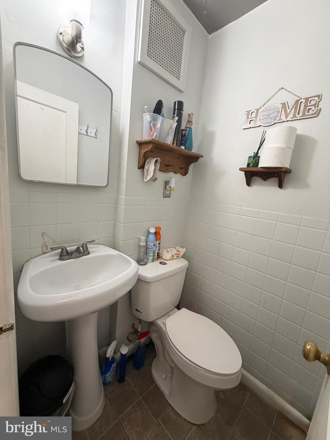 LAWNCREST - Residential