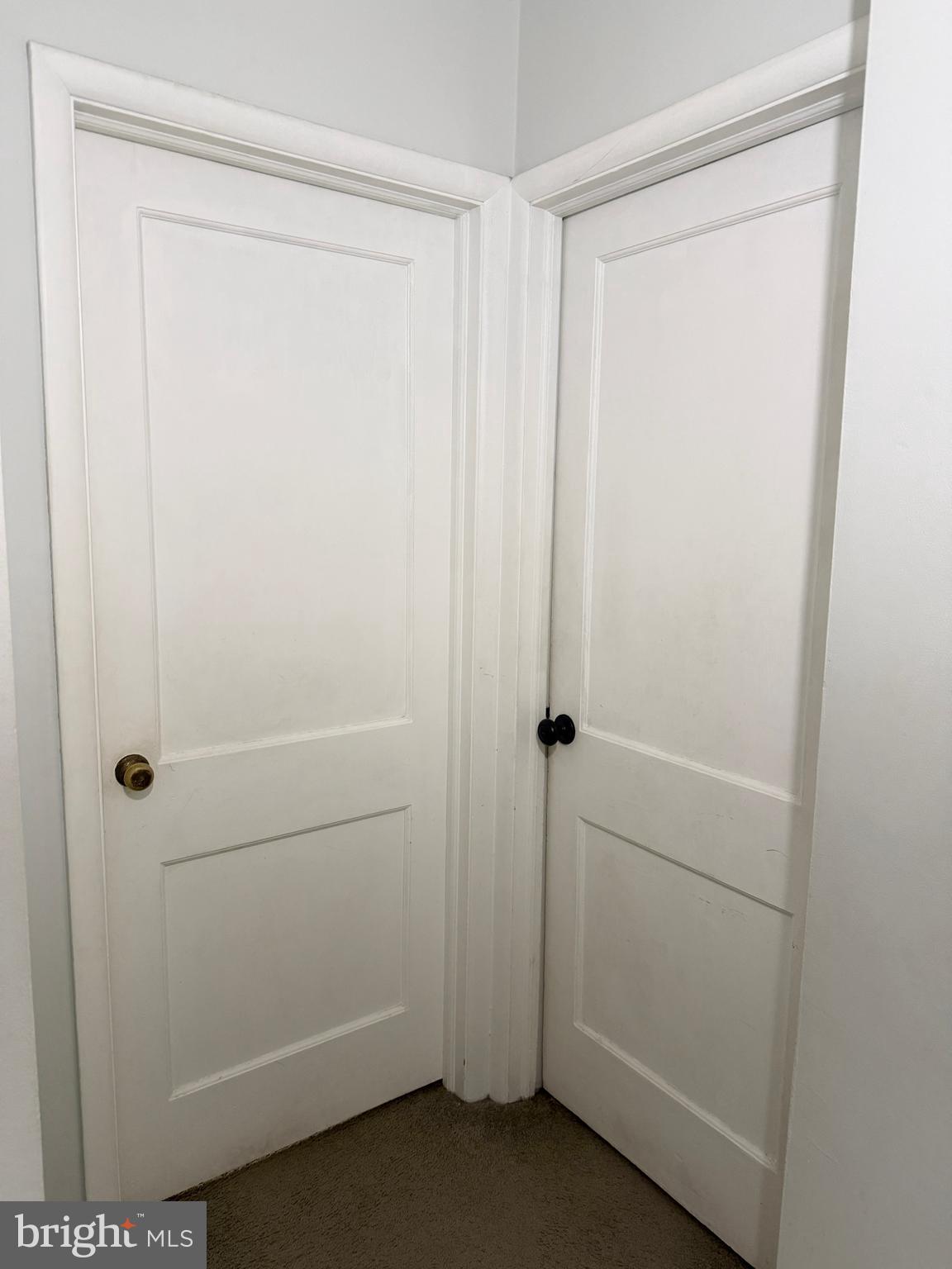 LAWNCREST - Residential