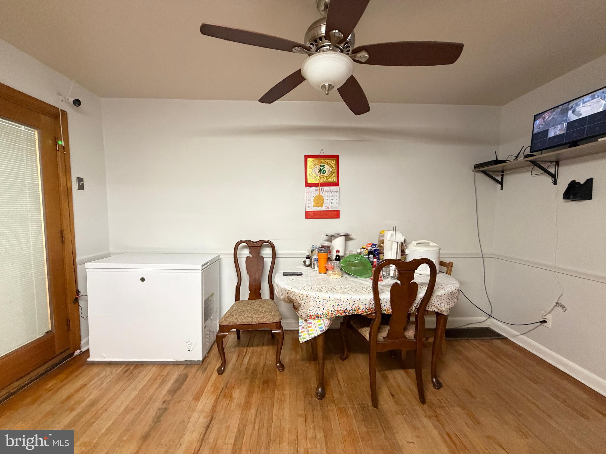 LAWNCREST - Residential