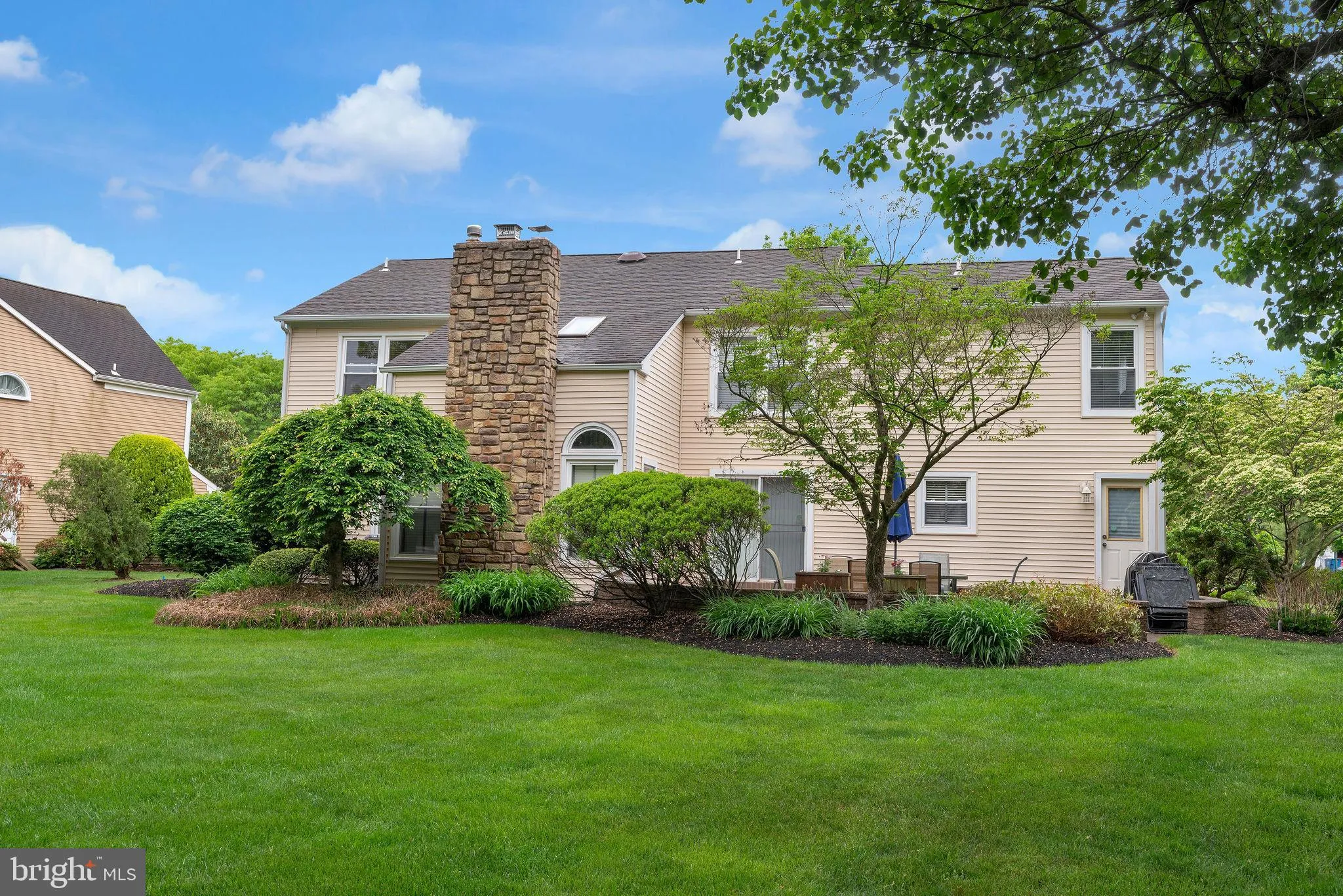 Plainsboro, New Jersey 08536, United States, 5 Bedrooms Bedrooms, ,3 BathroomsBathrooms,Residential,Active,132669