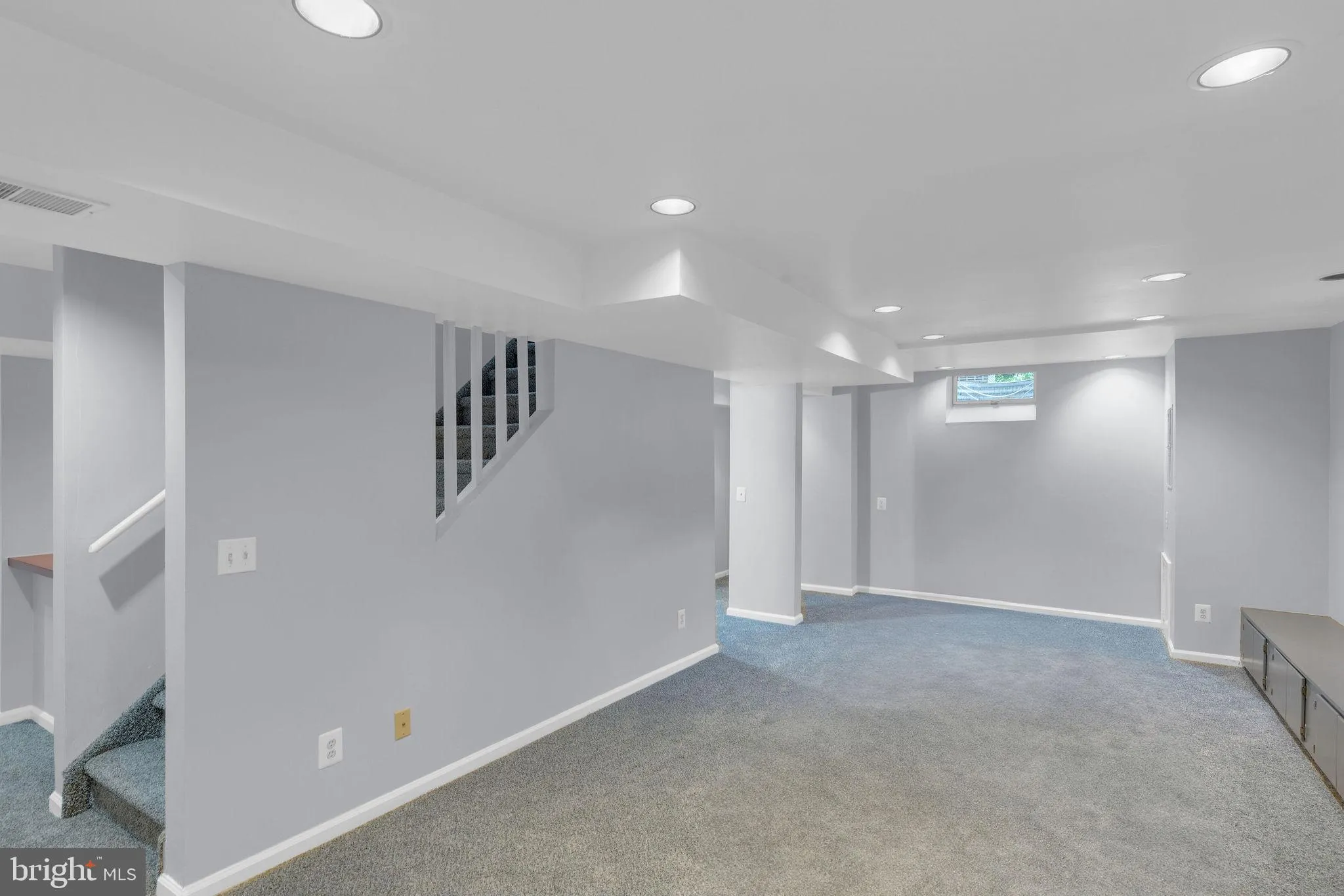 Plainsboro, New Jersey 08536, United States, 5 Bedrooms Bedrooms, ,3 BathroomsBathrooms,Residential,Active,132669