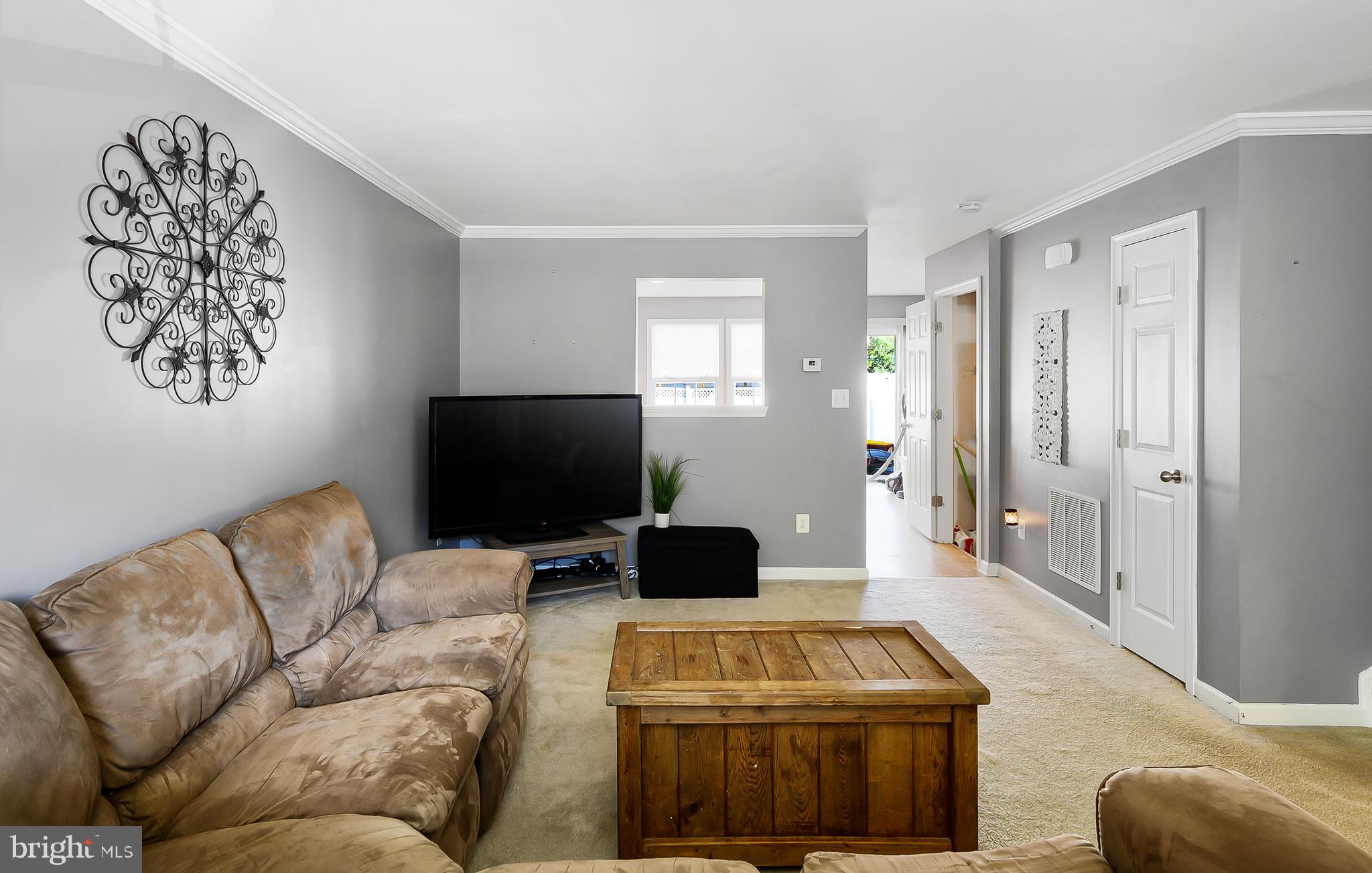 LAKELAND PLACE - Residential