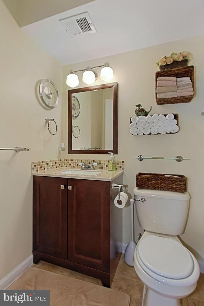 ORANGE HUNT ESTATES WEST - Residential