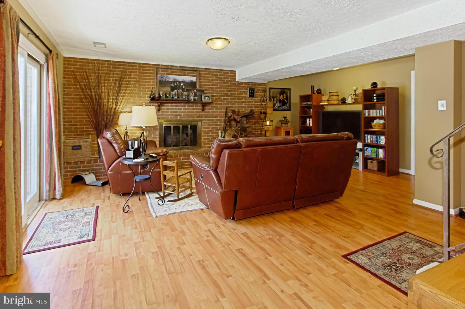 ORANGE HUNT ESTATES WEST - Residential