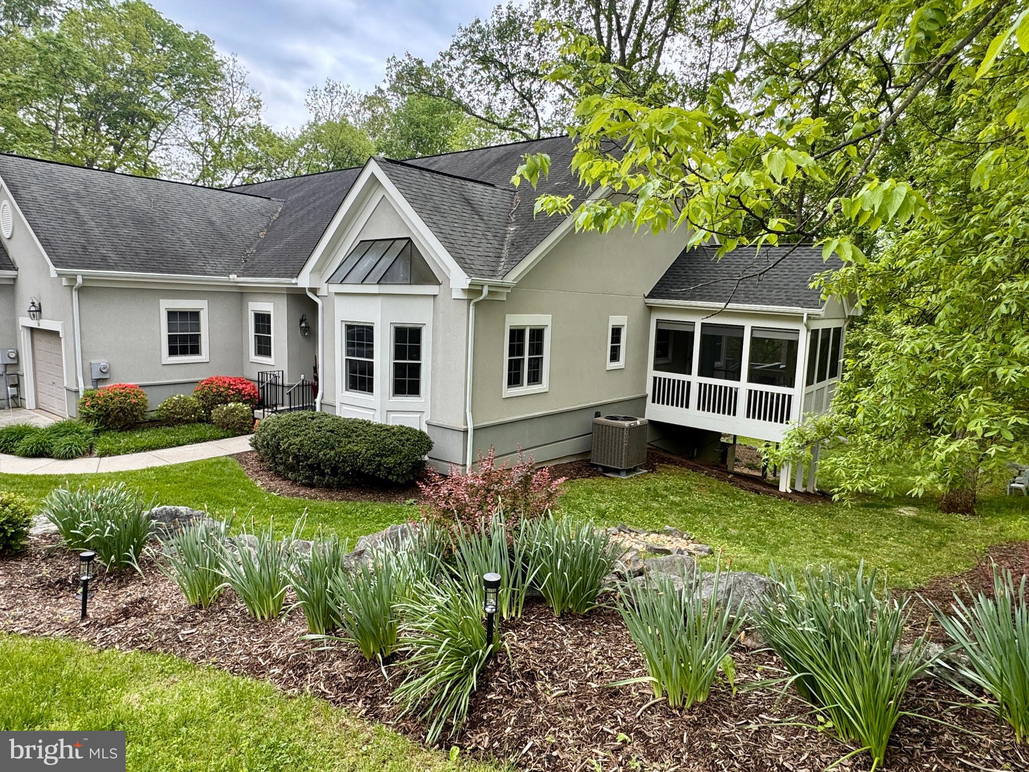 FERNBANK - Residential