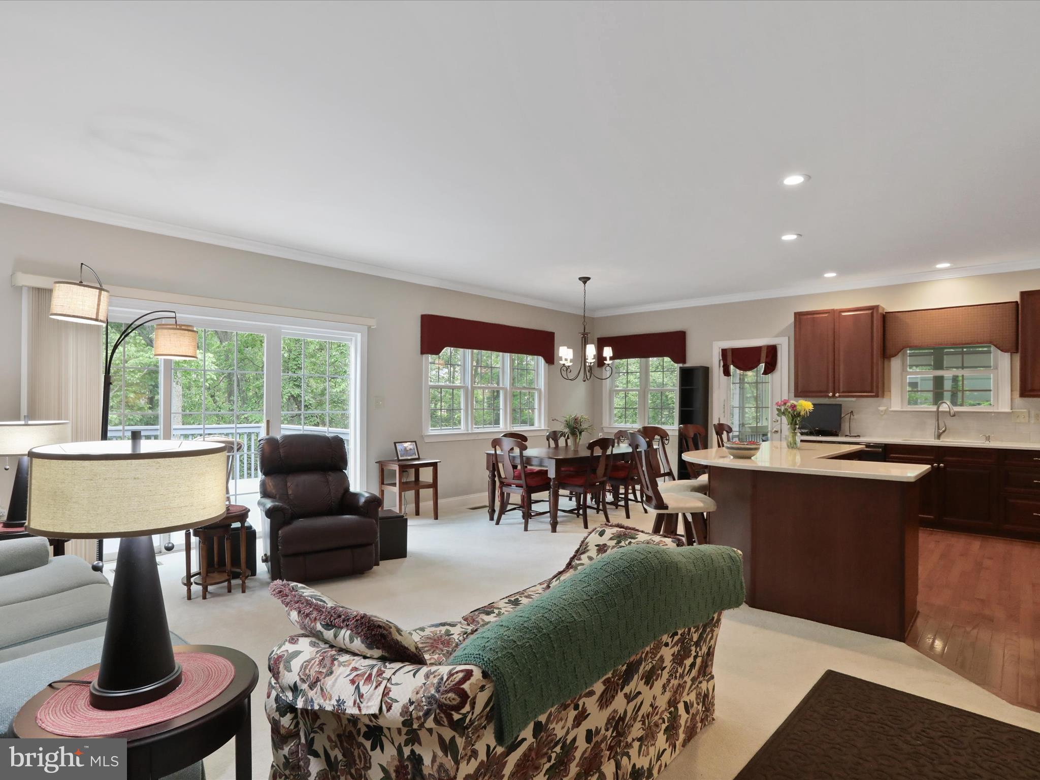 FERNBANK - Residential