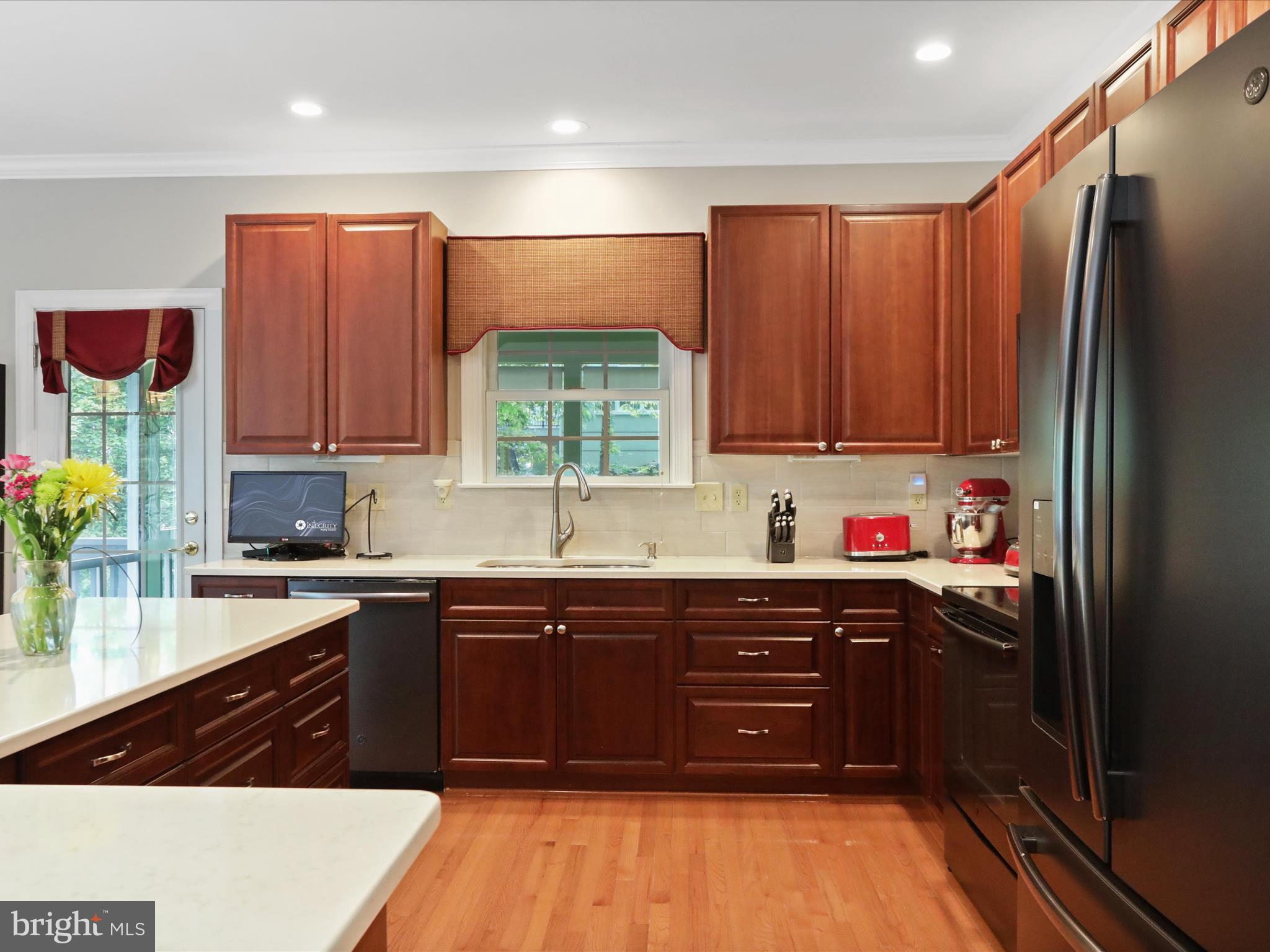 FERNBANK - Residential